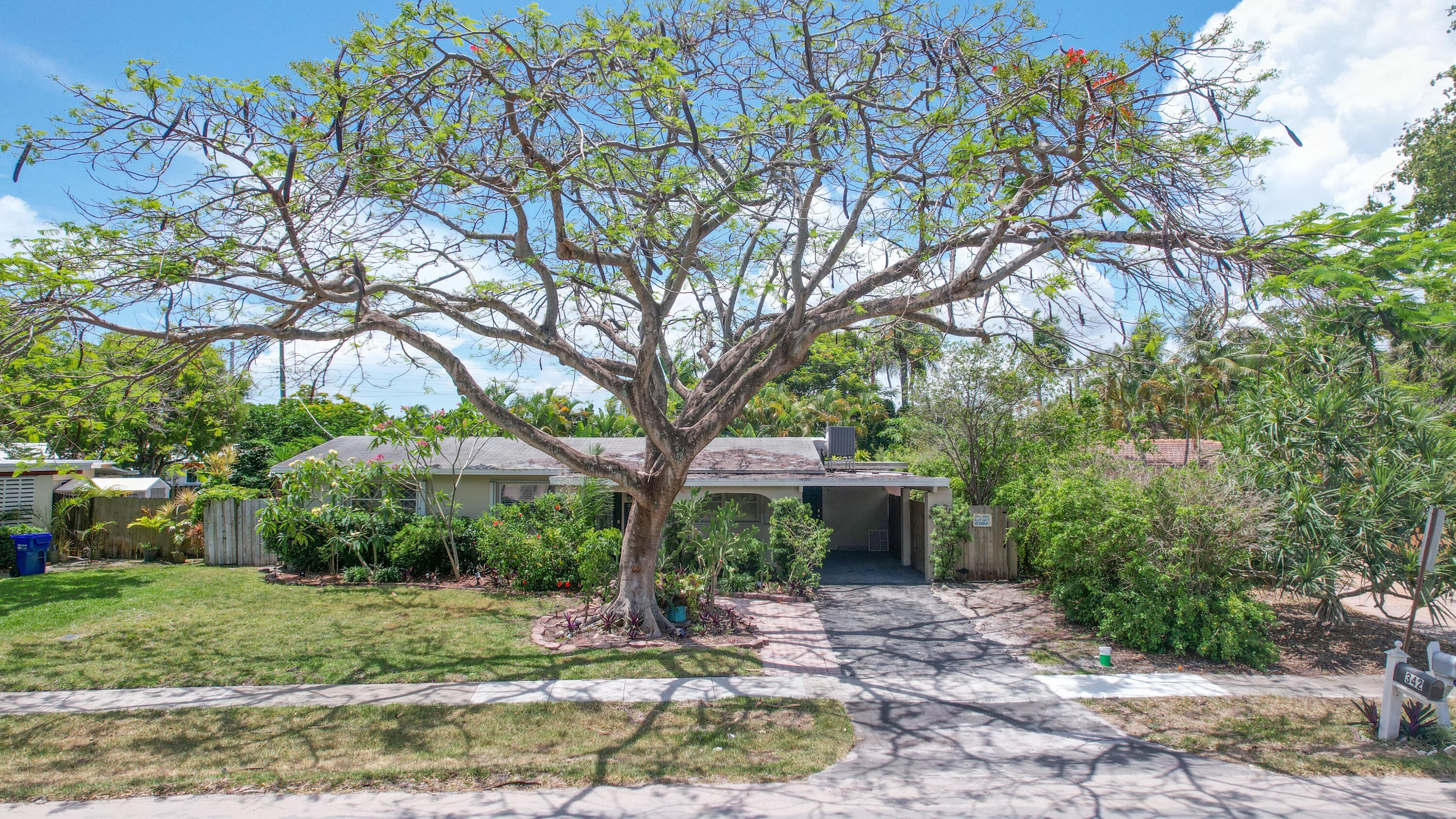 342 SW 14th Street, Pompano Beach, FL 33060 — photo 2 of 39