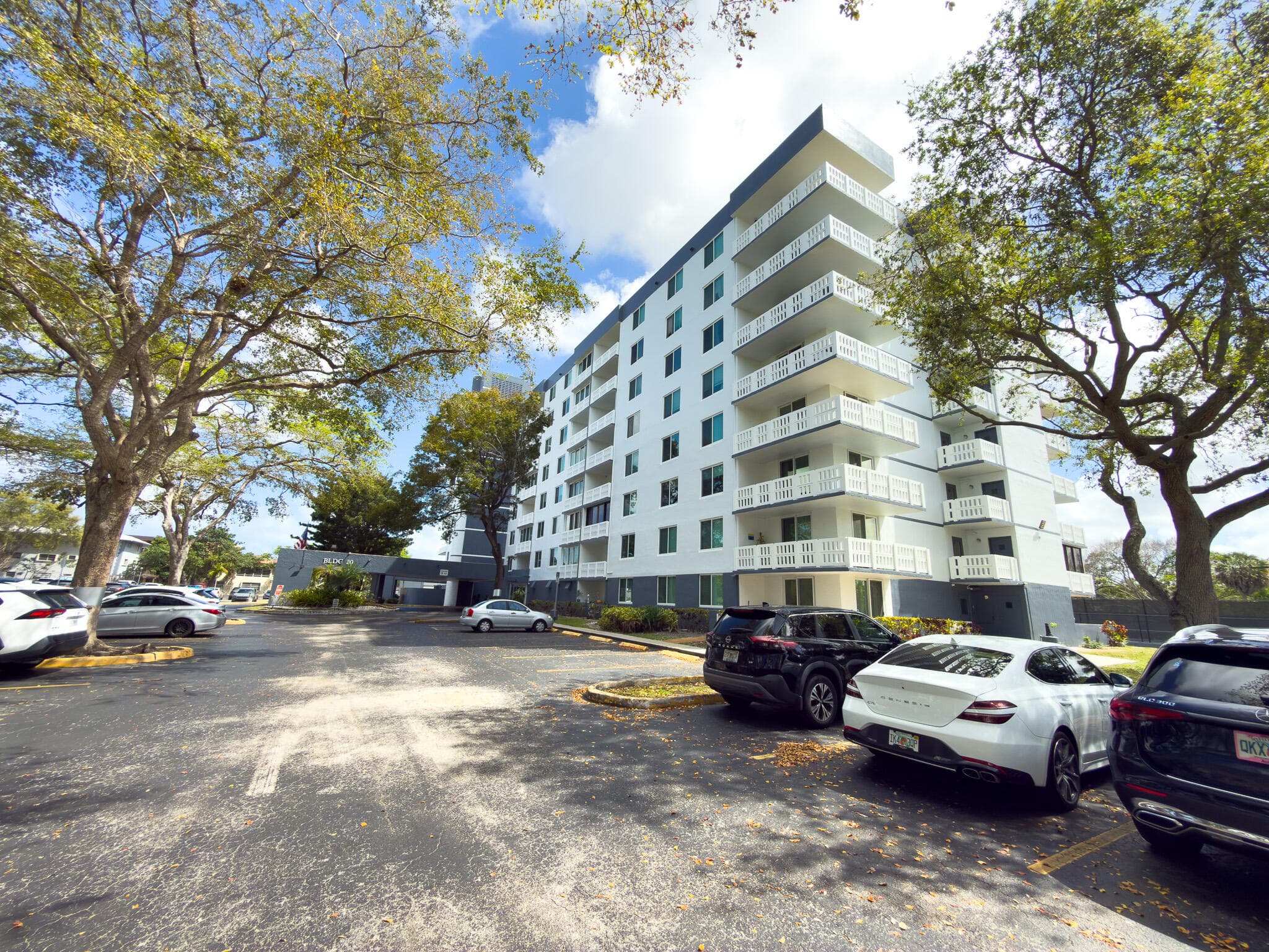 919 Hillcrest Drive 511, Hollywood, FL 33021 — photo 11 of 25
