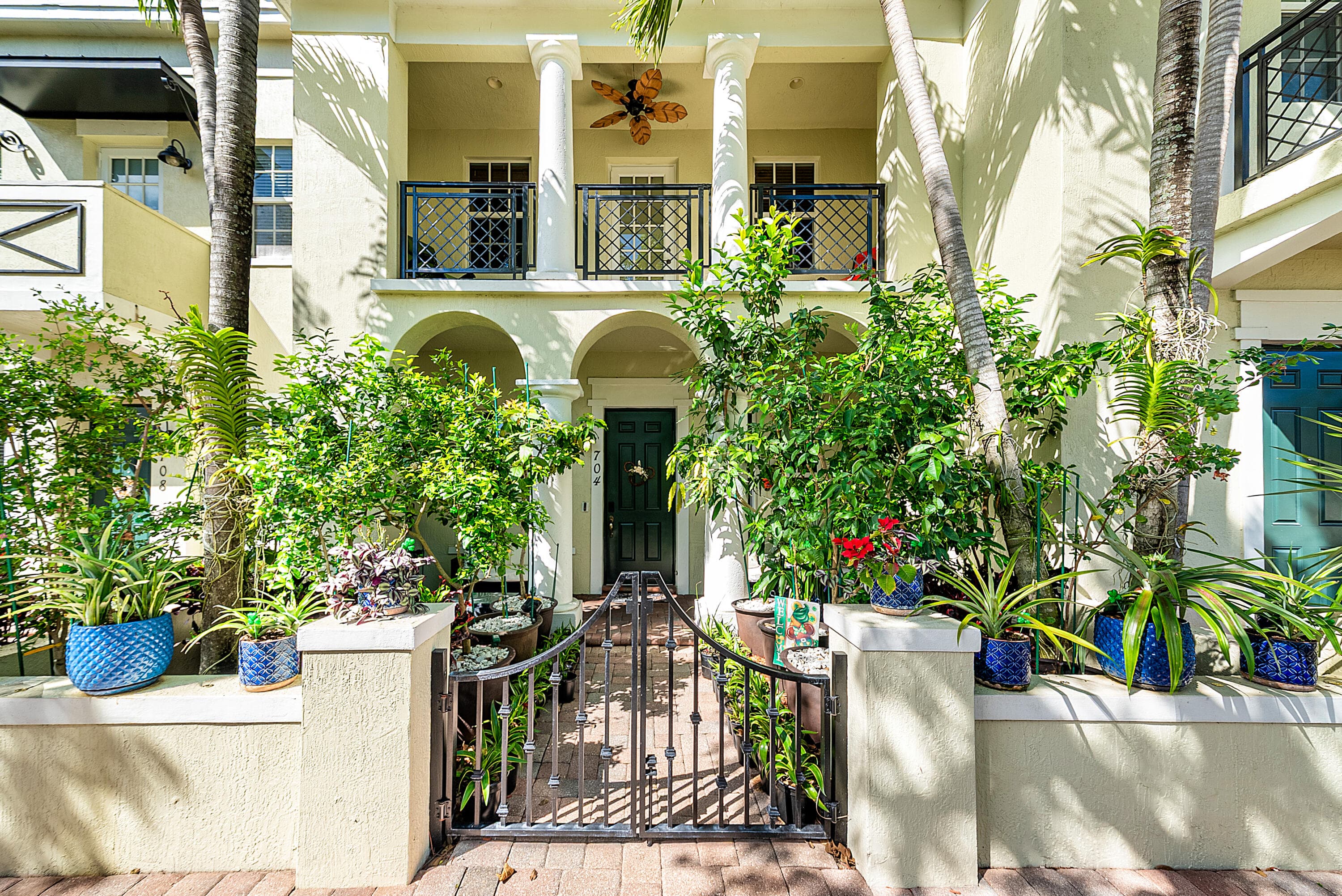 704 NW 83rd Place, Boca Raton, FL 33487 — photo 2 of 37