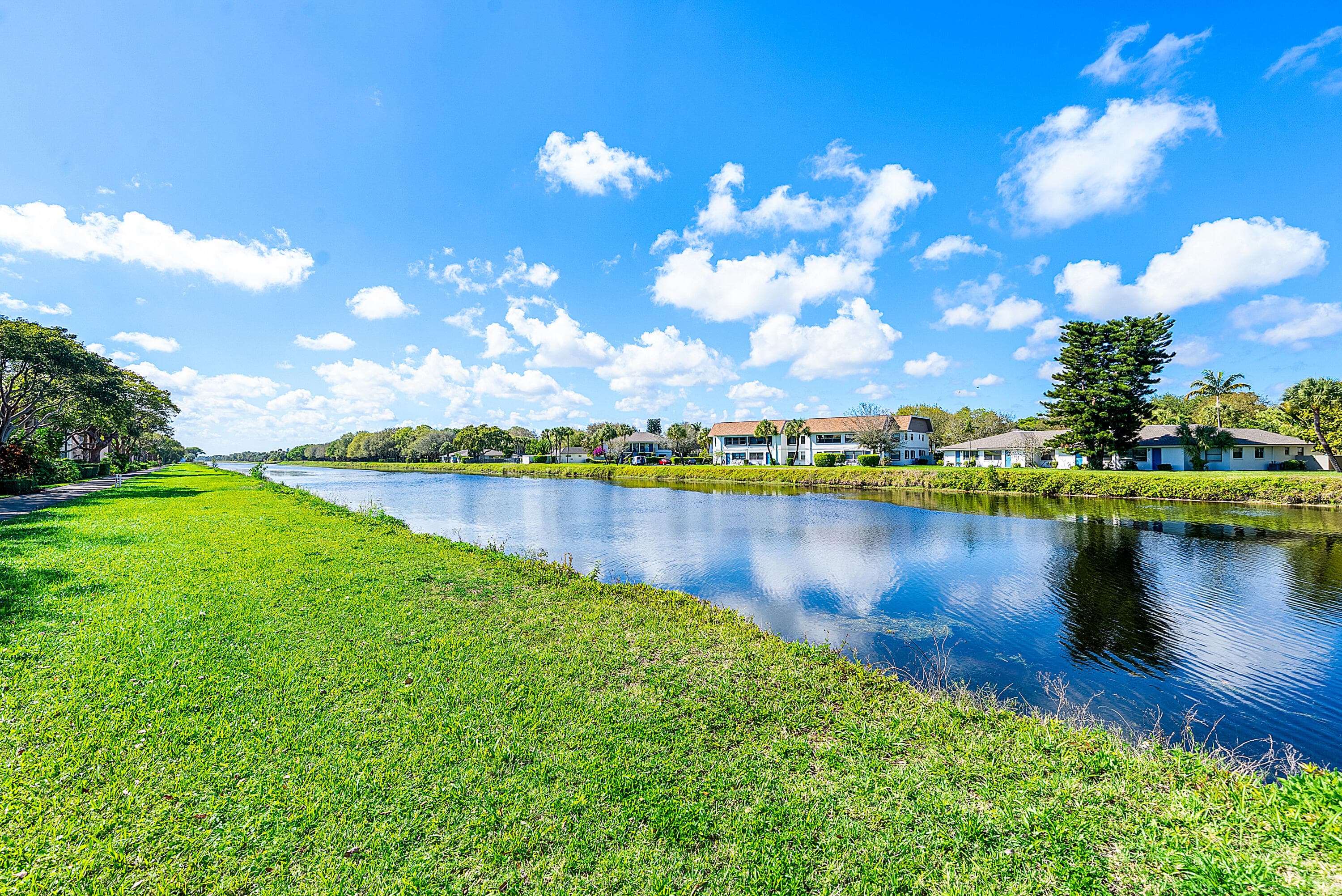 704 NW 83rd Place, Boca Raton, FL 33487 — photo 33 of 37