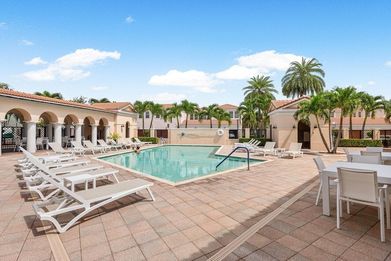 704 NW 83rd Place, Boca Raton, FL 33487 — photo 29 of 37