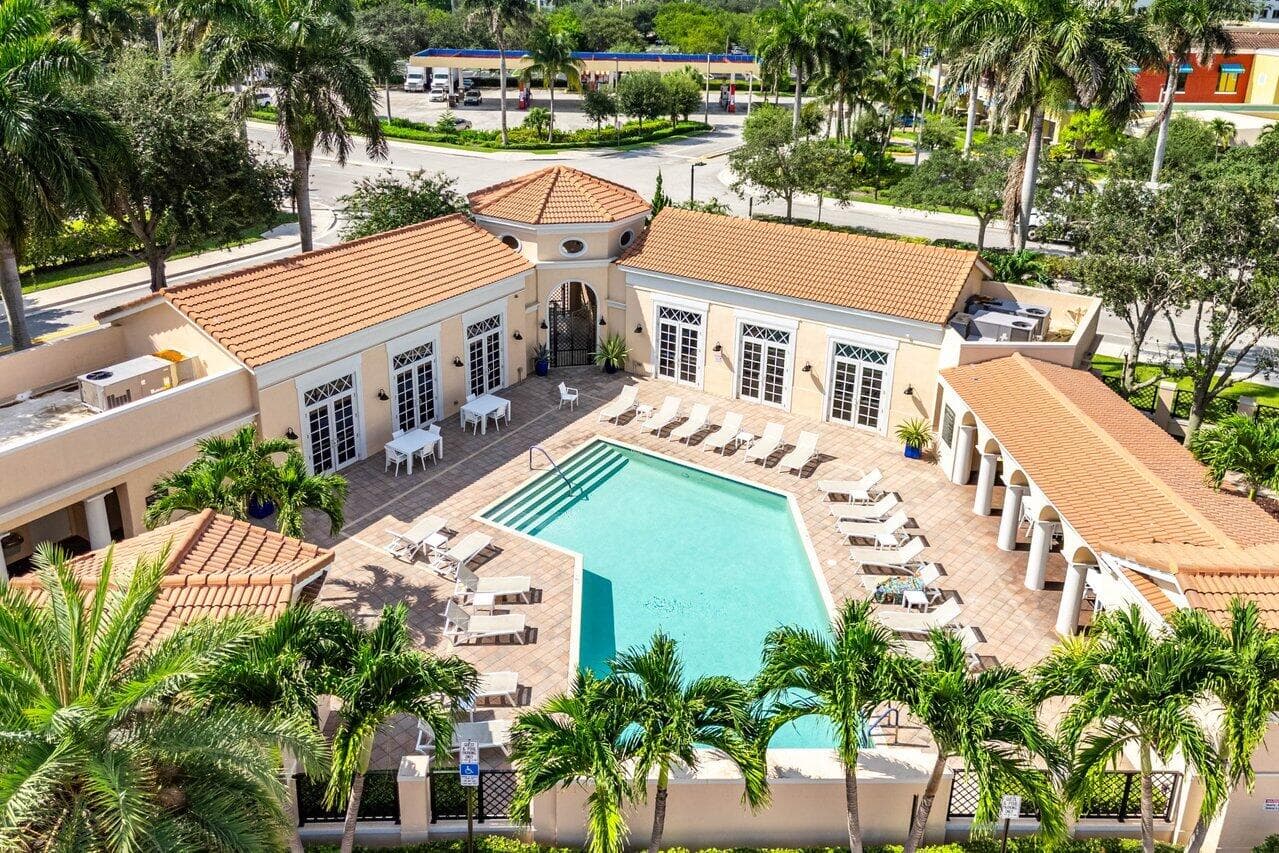 704 NW 83rd Place, Boca Raton, FL 33487 — photo 30 of 37