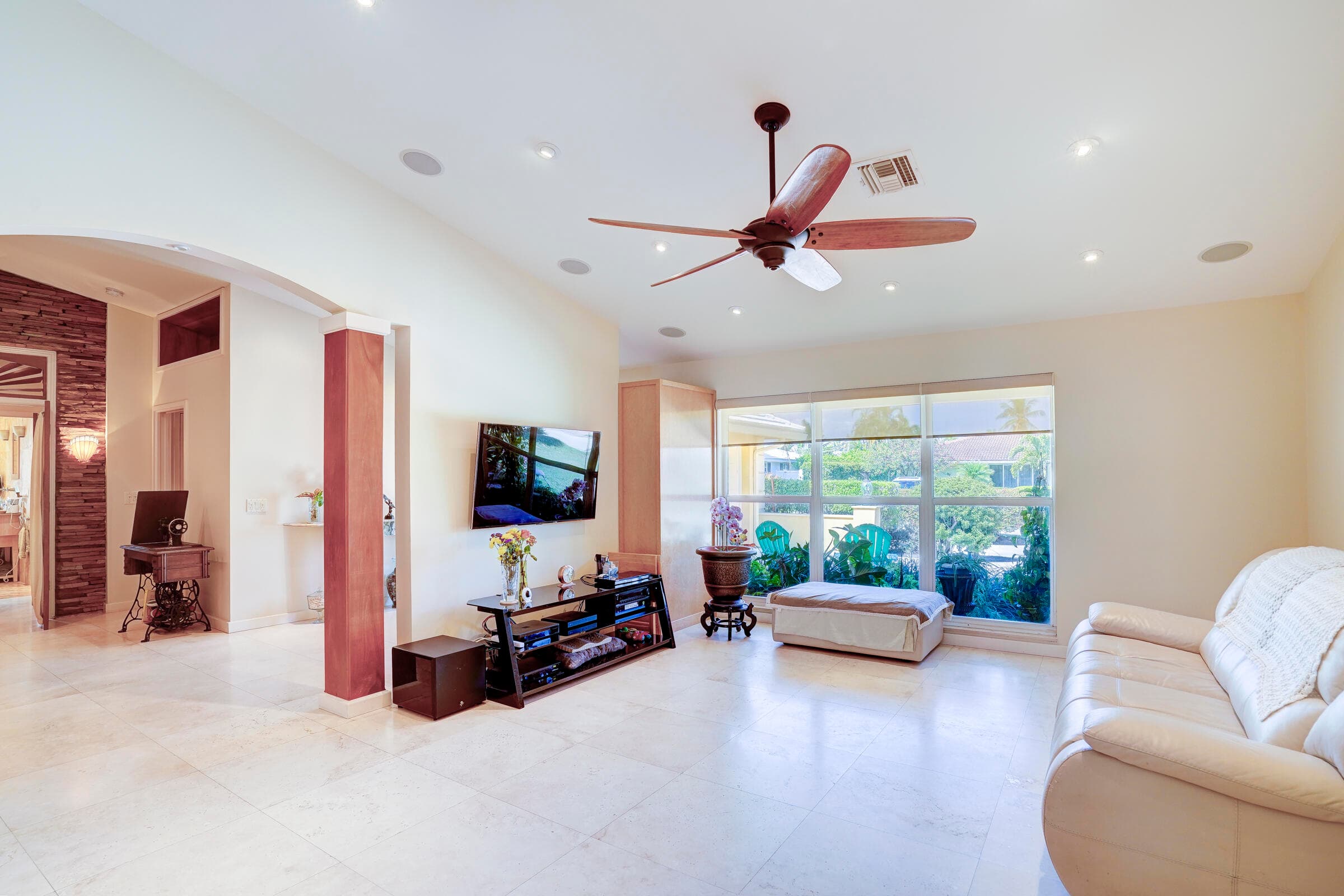 1191 Emerald Drive, Singer Island, FL 33404 — photo 5 of 60