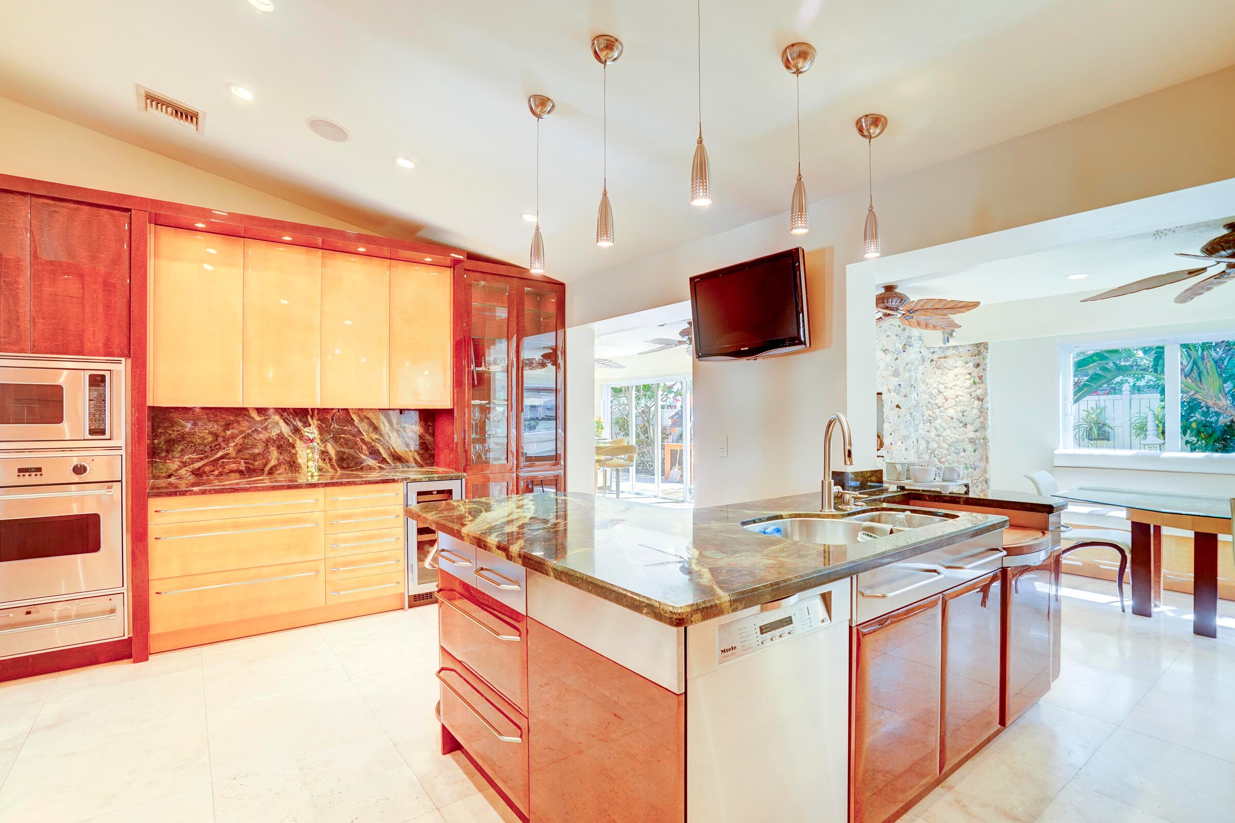 1191 Emerald Drive, Singer Island, FL 33404 — photo 18 of 60