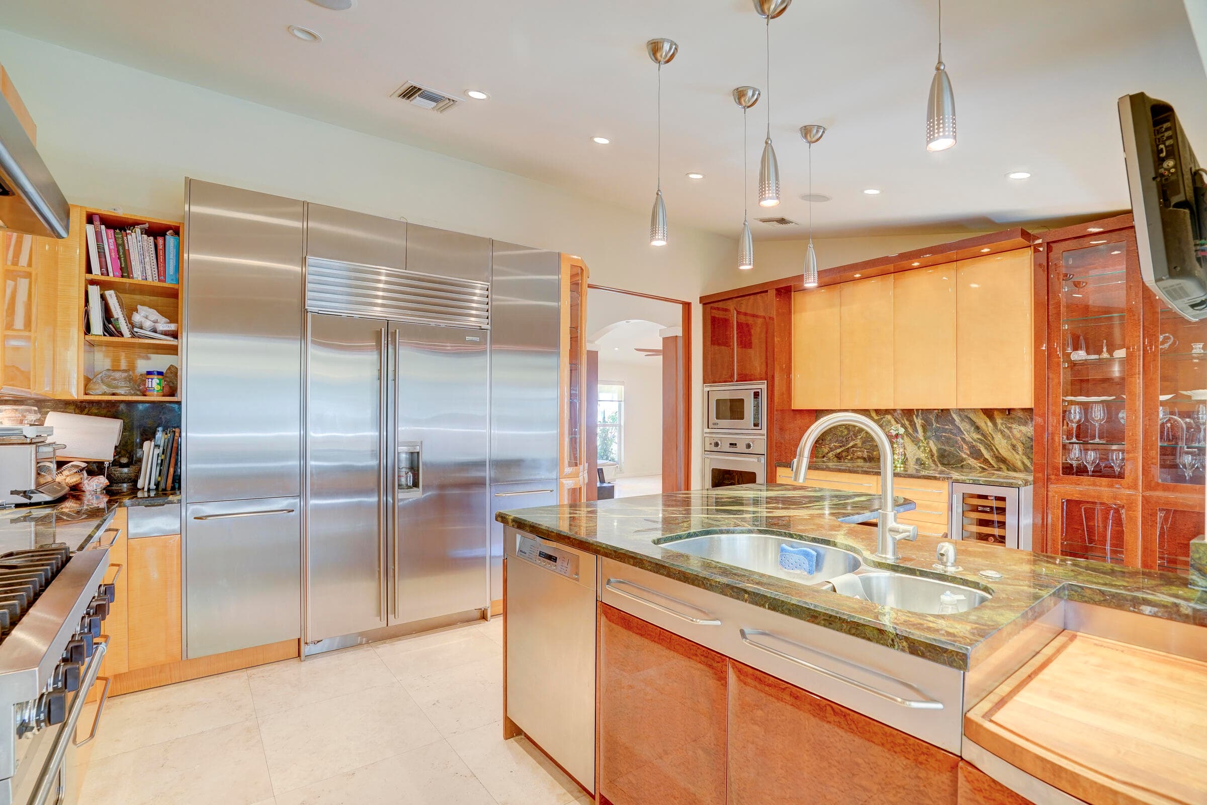 1191 Emerald Drive, Singer Island, FL 33404 — photo 19 of 60