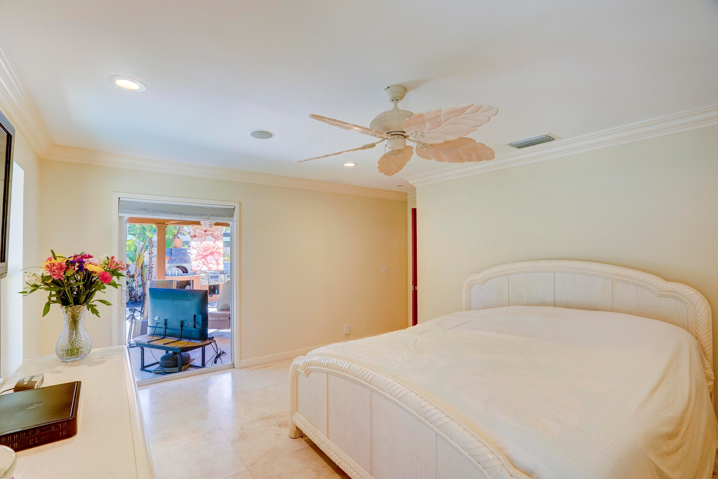 1191 Emerald Drive, Singer Island, FL 33404 — photo 32 of 60