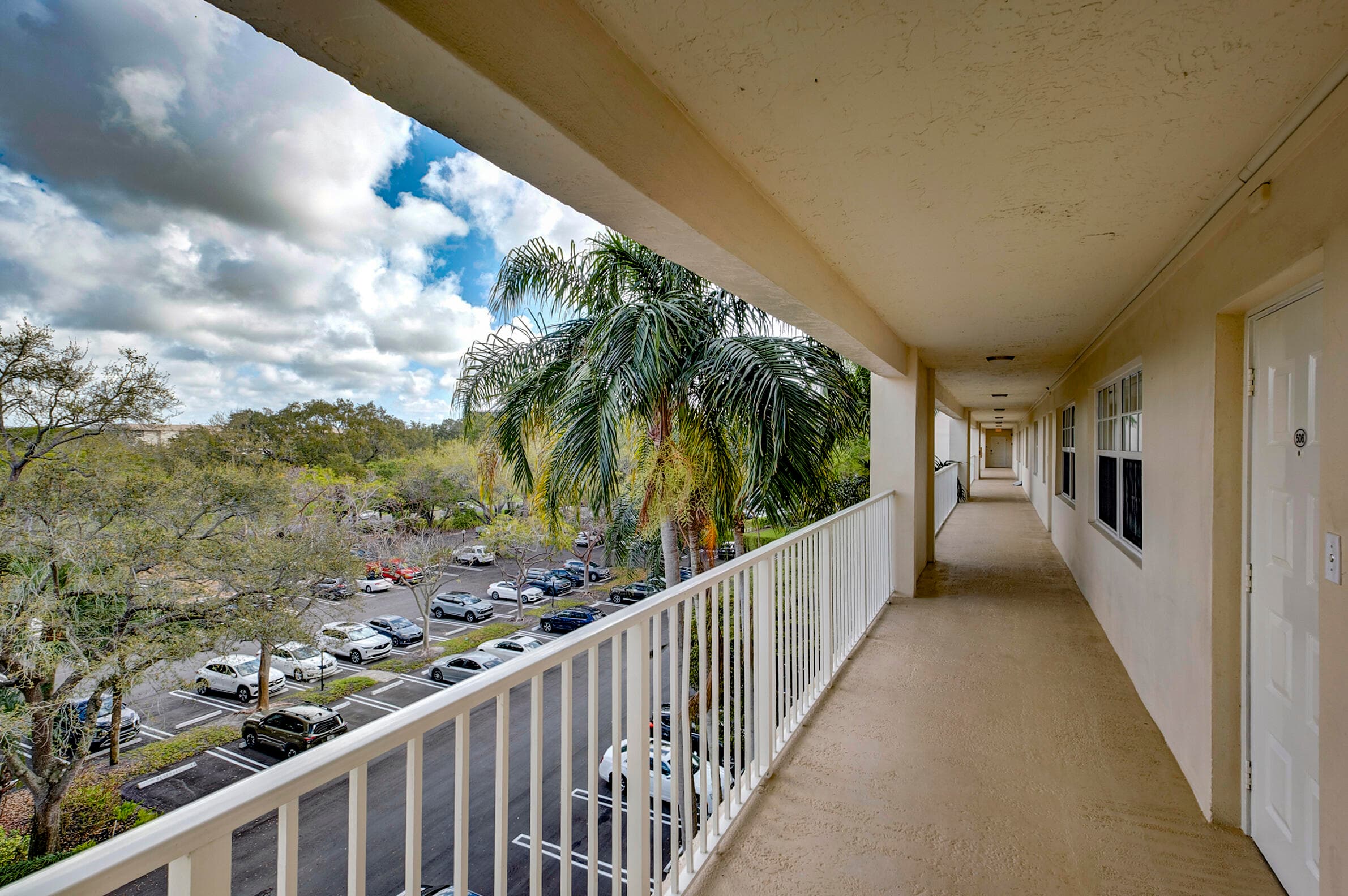 3520 Oaks Way 510, Pompano Beach, FL 33069 — photo 31 of 36