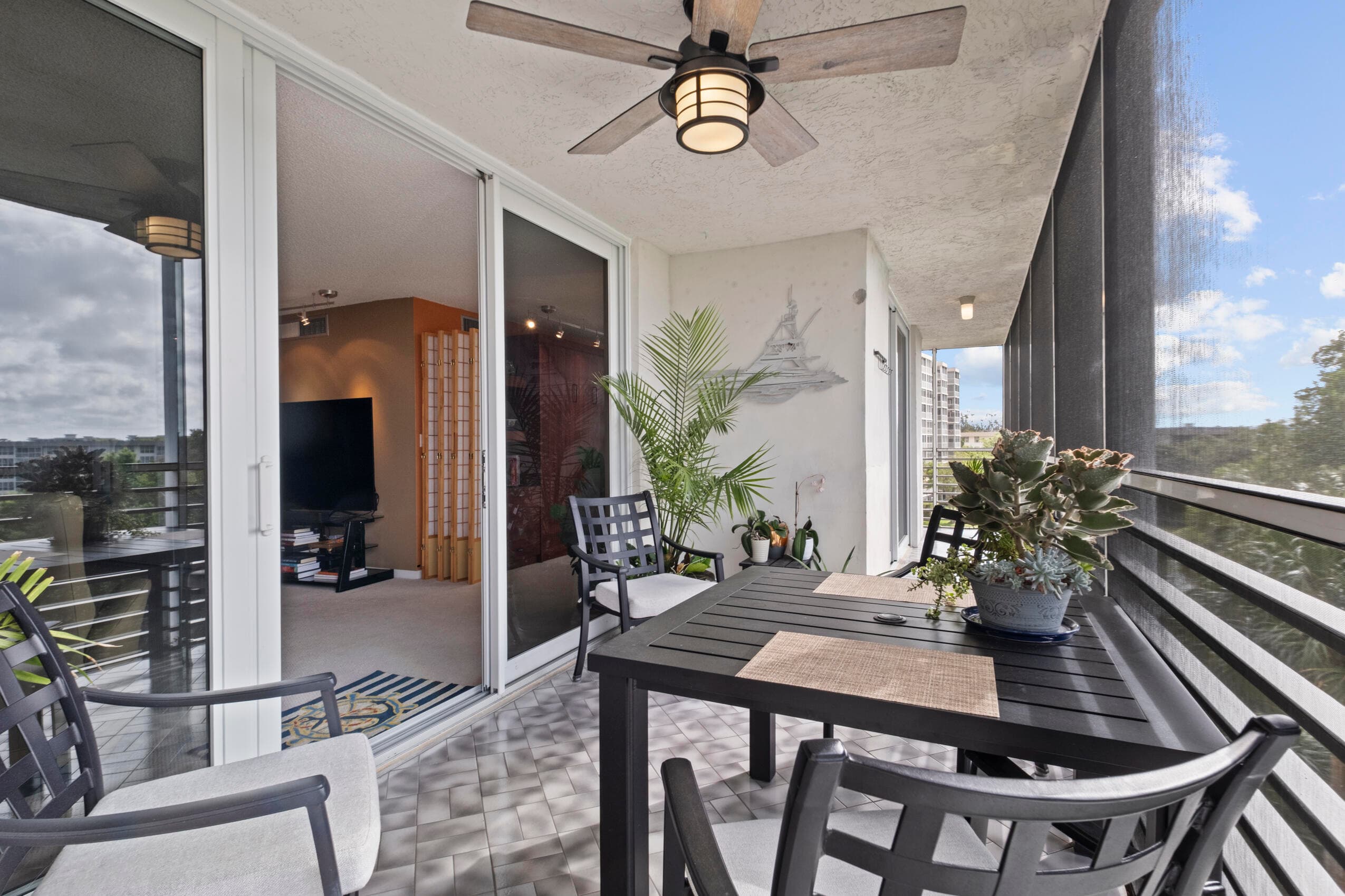 3520 Oaks Way 510, Pompano Beach, FL 33069 — photo 24 of 36