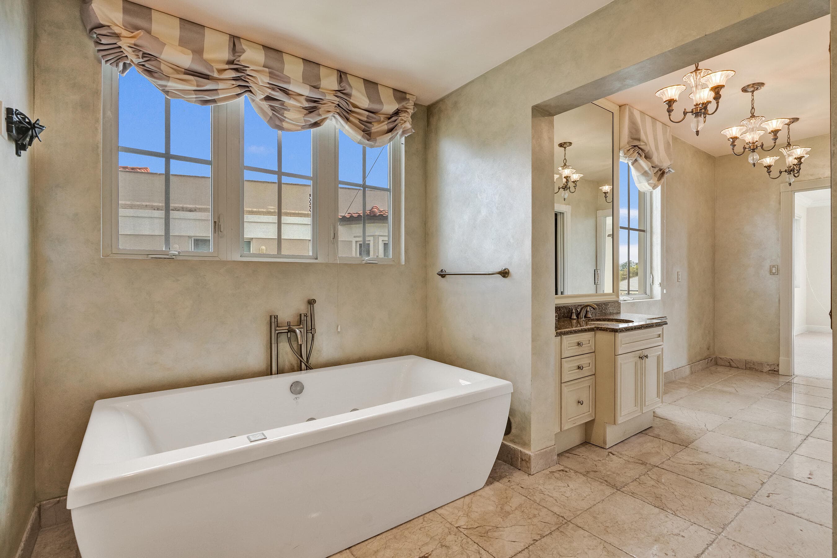 1414 SE 12th Street 3c, Fort Lauderdale, FL 33316 — photo 41 of 84