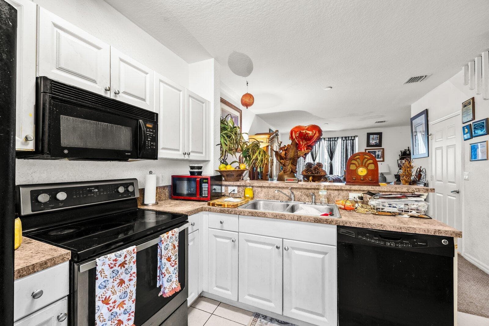 3529 Sonoma Drive, Riviera Beach, FL 33404 — photo 4 of 23