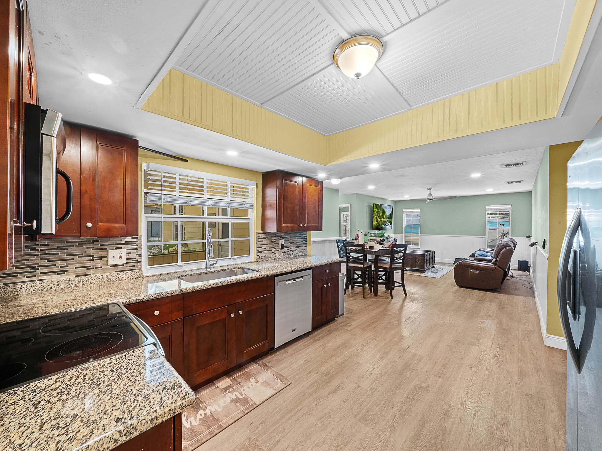 12152 188th Street N, Jupiter, FL 33478 — photo 32 of 76