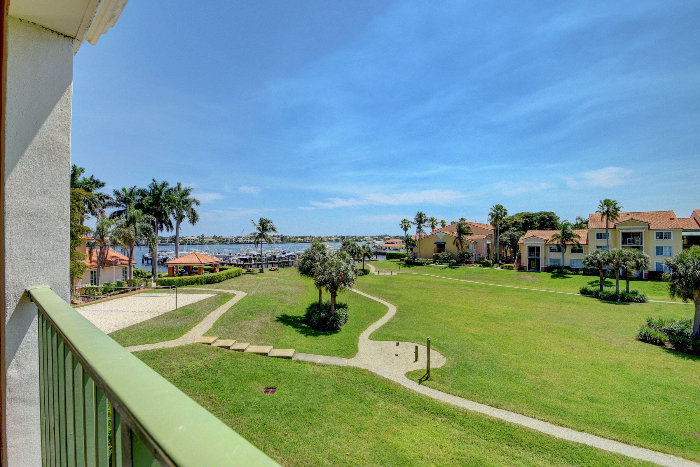 145 Yacht Club Way 304, Hypoluxo, FL 33462 — photo 8 of 49