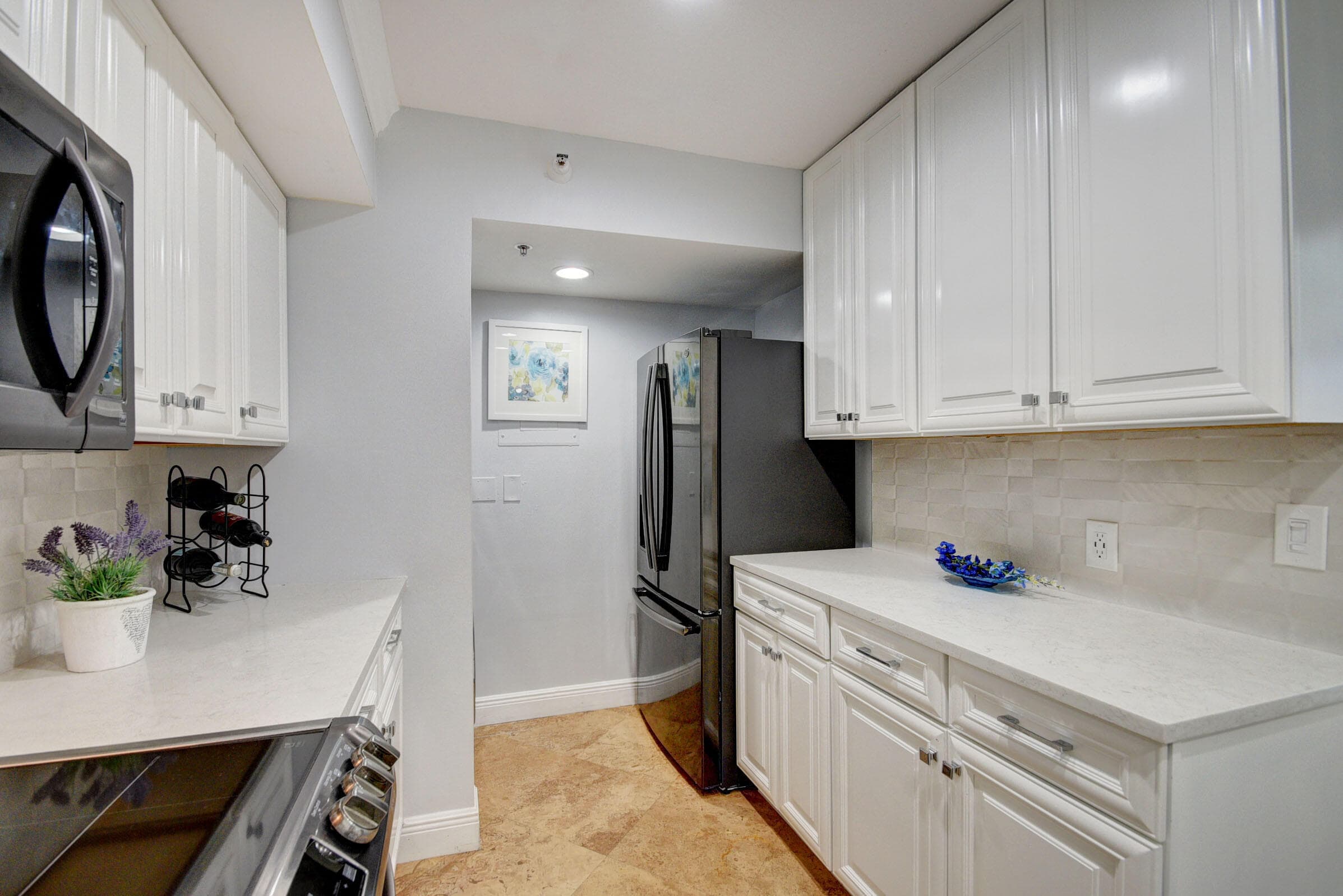 145 Yacht Club Way 304, Hypoluxo, FL 33462 — photo 14 of 49