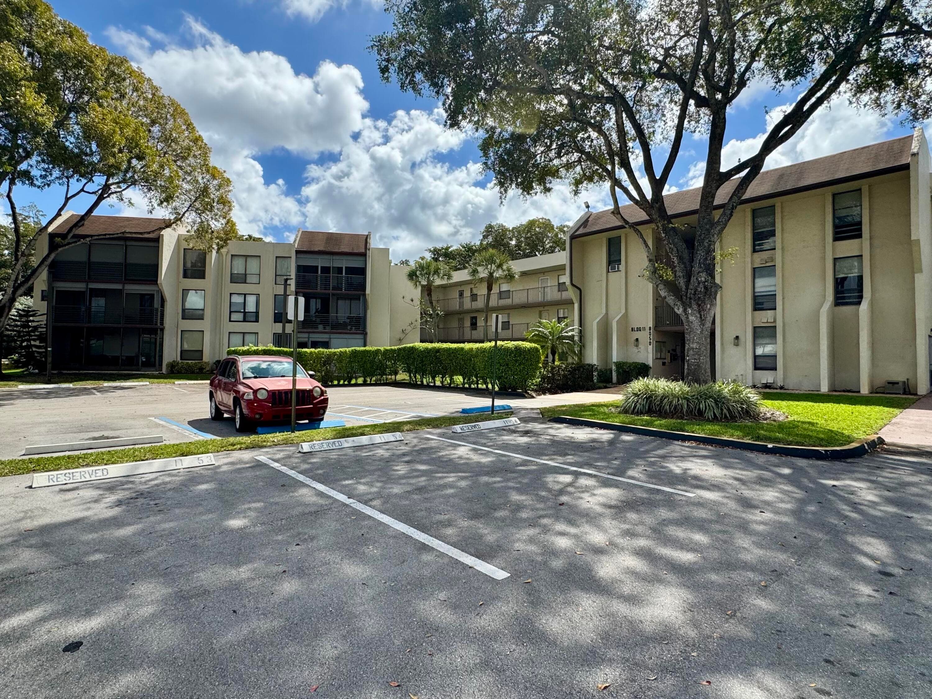 8050 W Mcnab Road 320, Tamarac, FL 33321 — photo 1 of 24