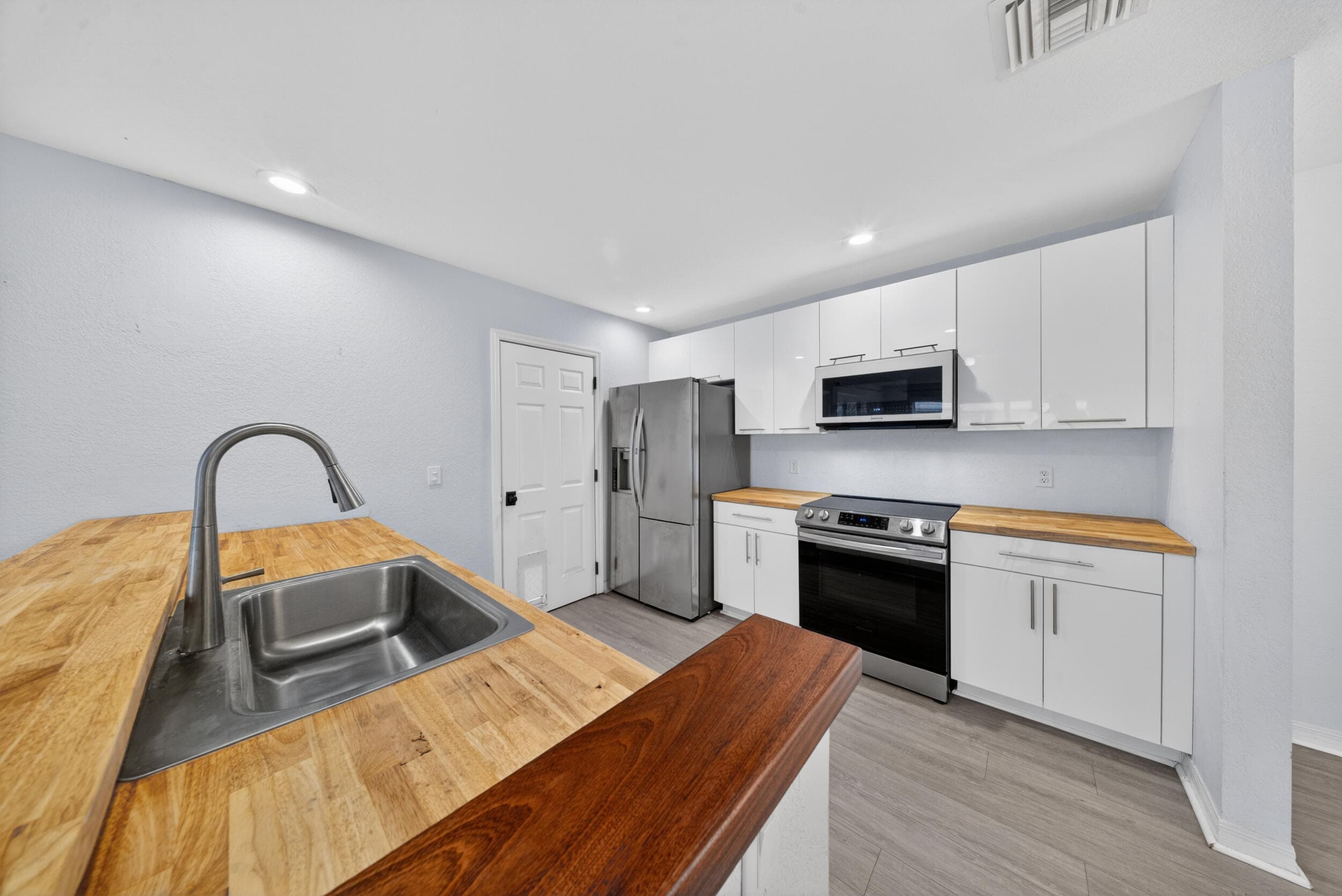 1812 E Sanderling Lane C, Fort Pierce, FL 34982 — photo 14 of 37