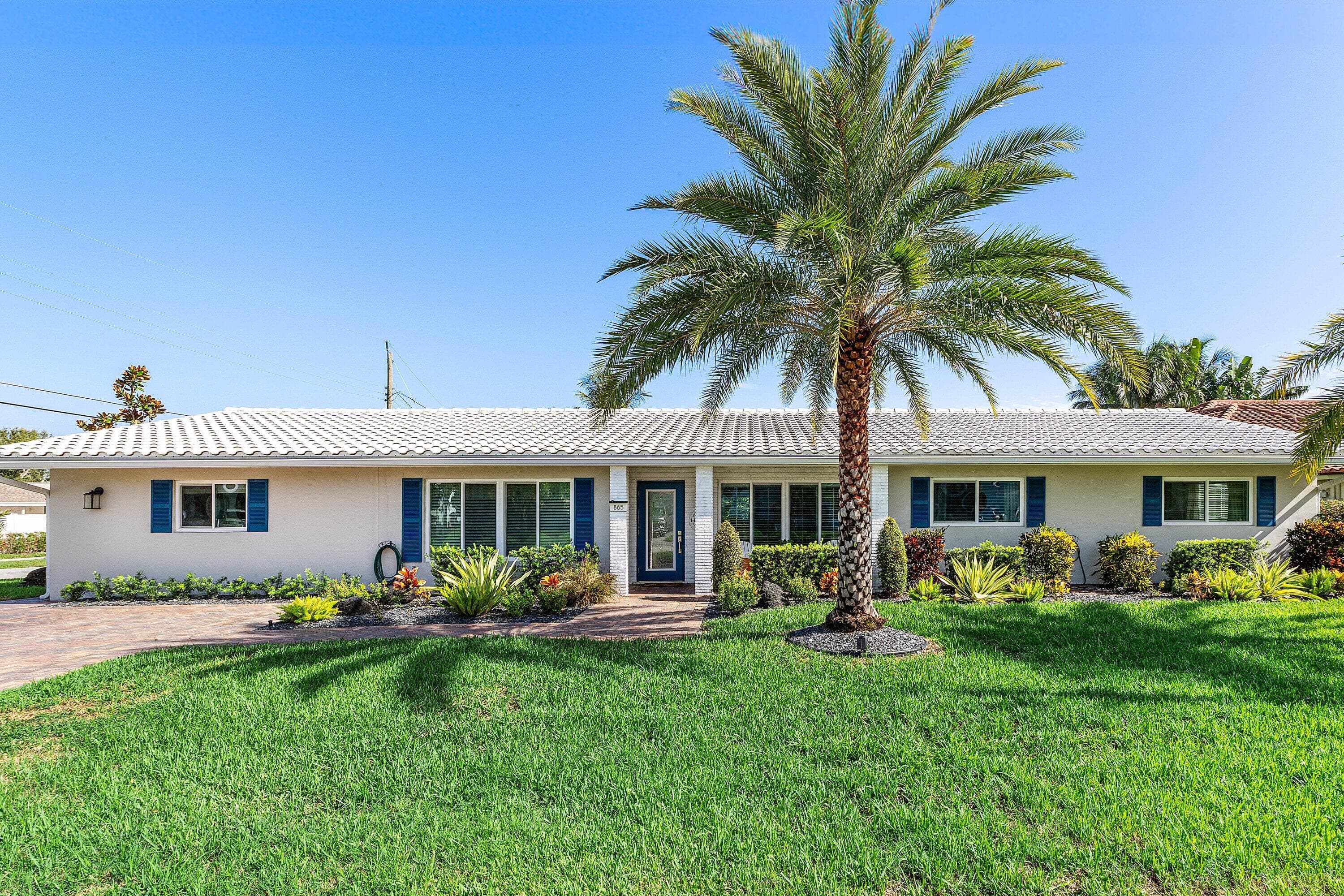 865 NE 5th Street, Deerfield Beach, FL 33441 — photo 32 of 47