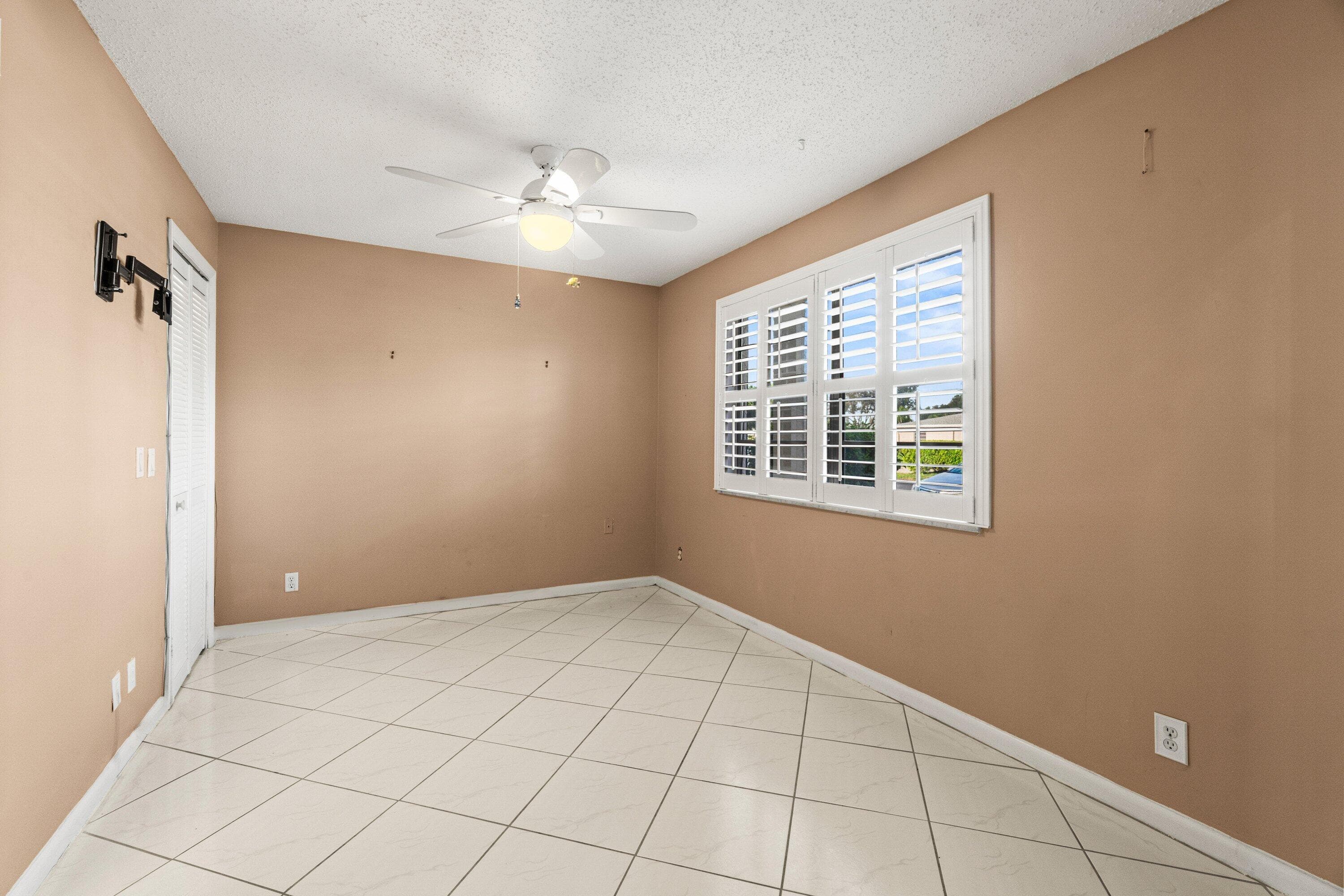 1020 Silk Oak Terrace 102, Delray Beach, FL 33445 — photo 17 of 25
