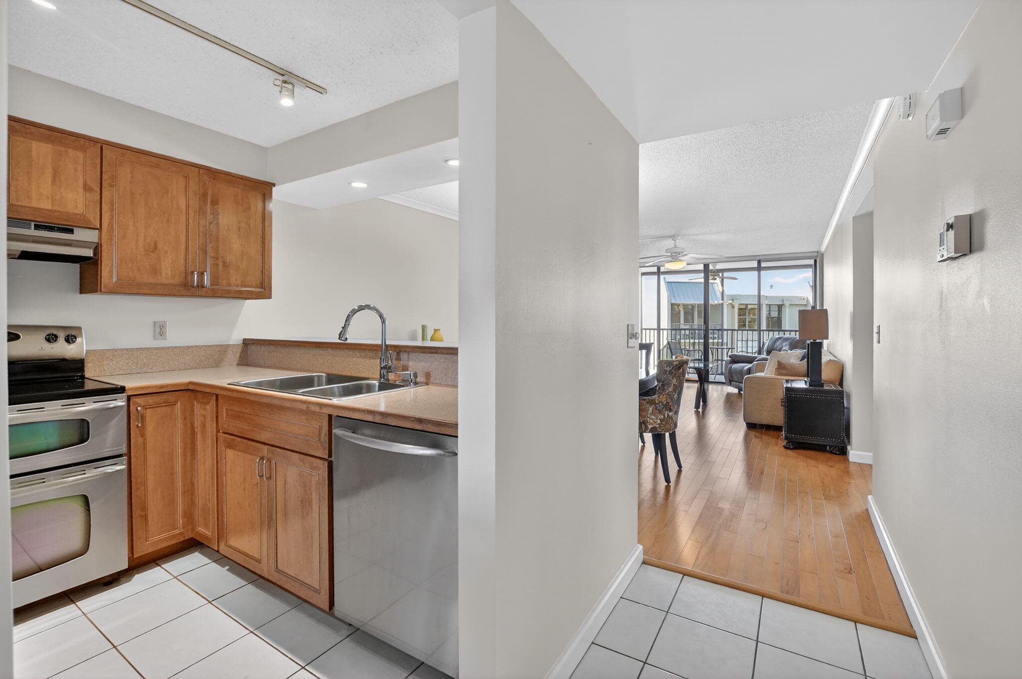 20 Royal Palm Way 602, Boca Raton, FL 33432 — photo 5 of 56