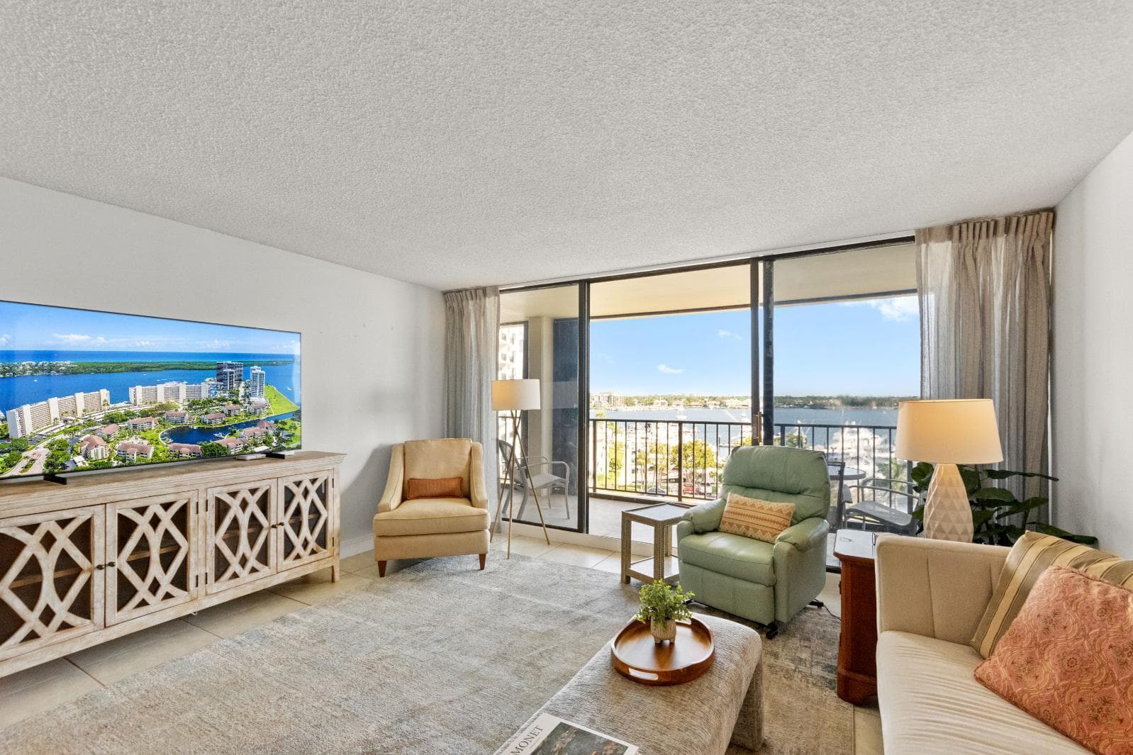 136 Lakeshore Drive 711, North Palm Beach, FL 33408 — photo 10 of 41