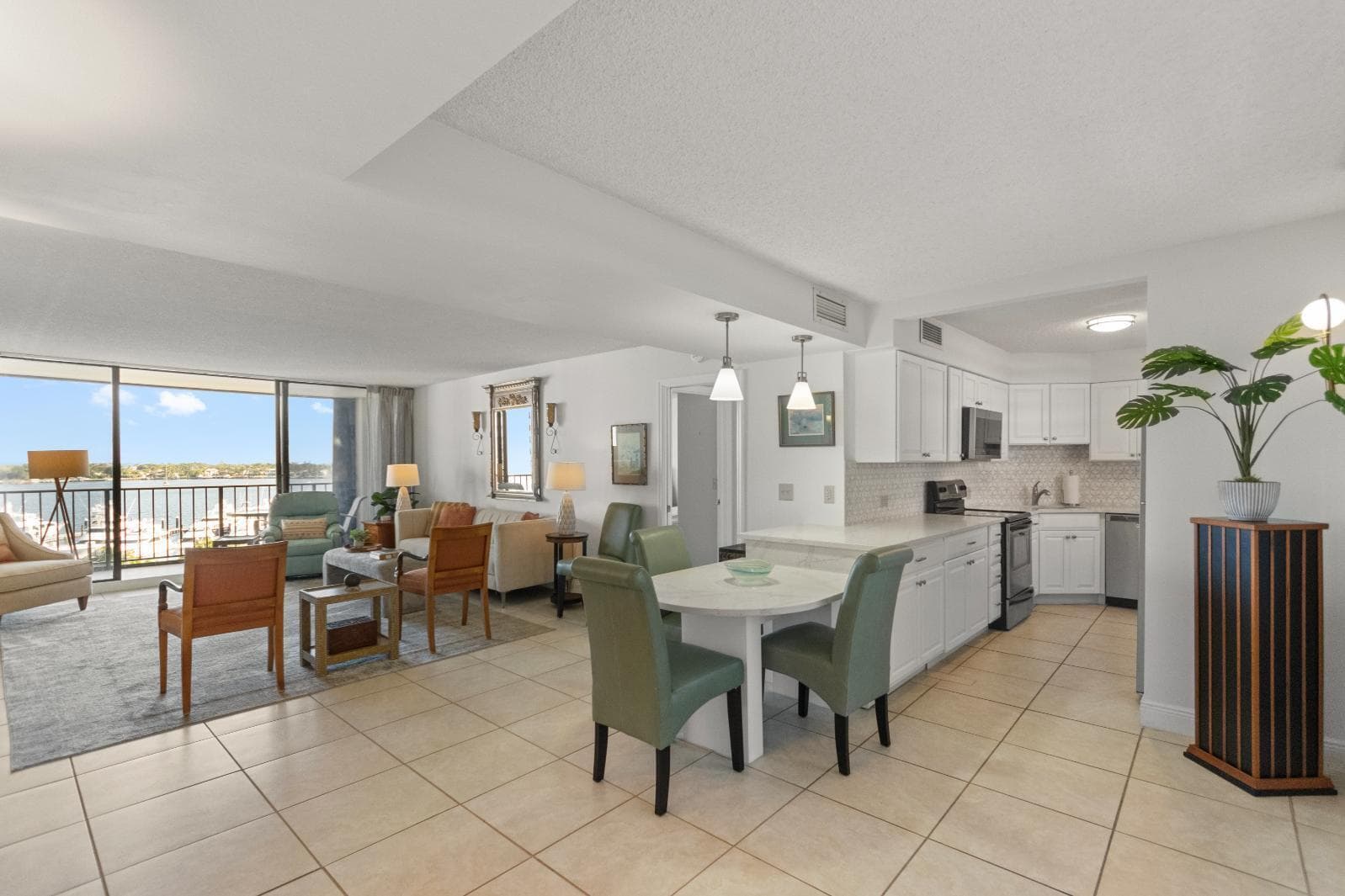 136 Lakeshore Drive 711, North Palm Beach, FL 33408 — photo 2 of 41