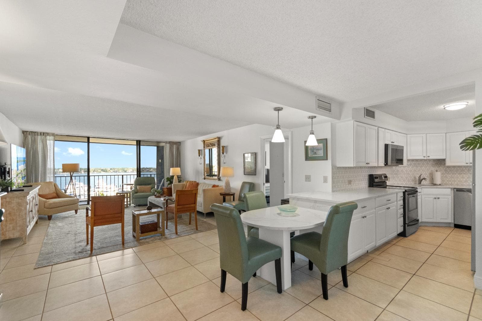 136 Lakeshore Drive 711, North Palm Beach, FL 33408 — photo 8 of 41