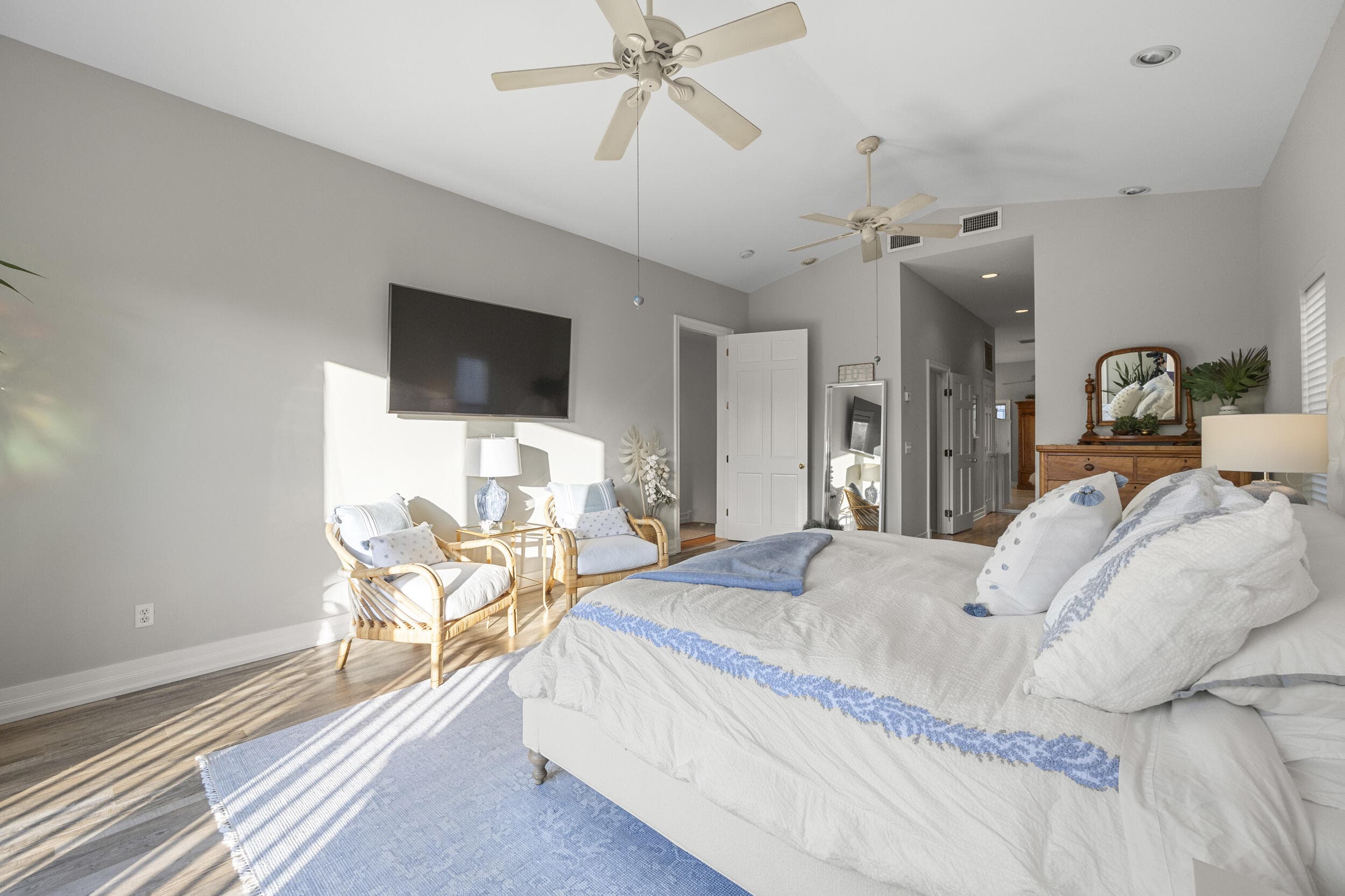 122 Lighthouse Drive, Jupiter Inlet Colony, FL 33469 — photo 40 of 84