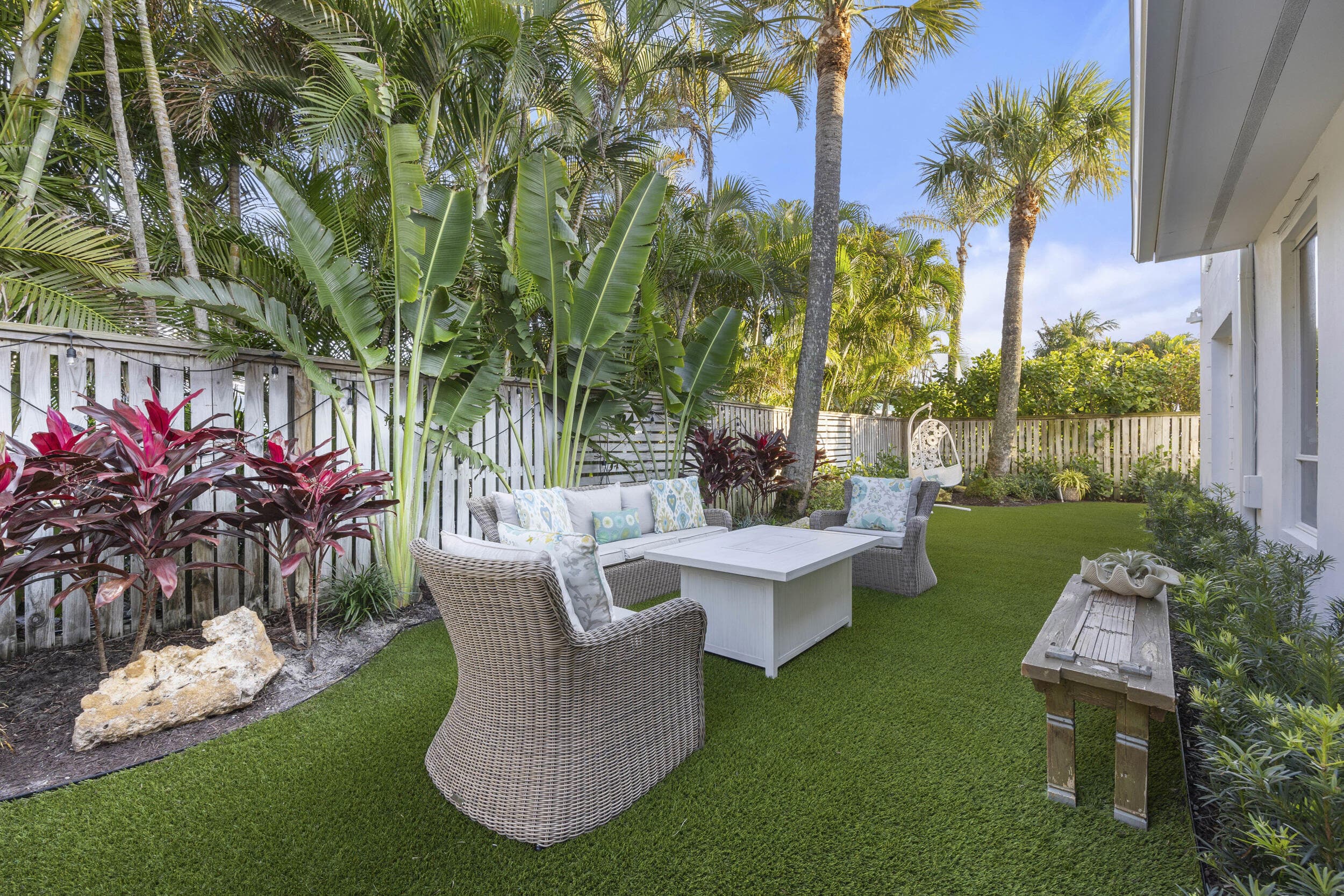 122 Lighthouse Drive, Jupiter Inlet Colony, FL 33469 — photo 48 of 84