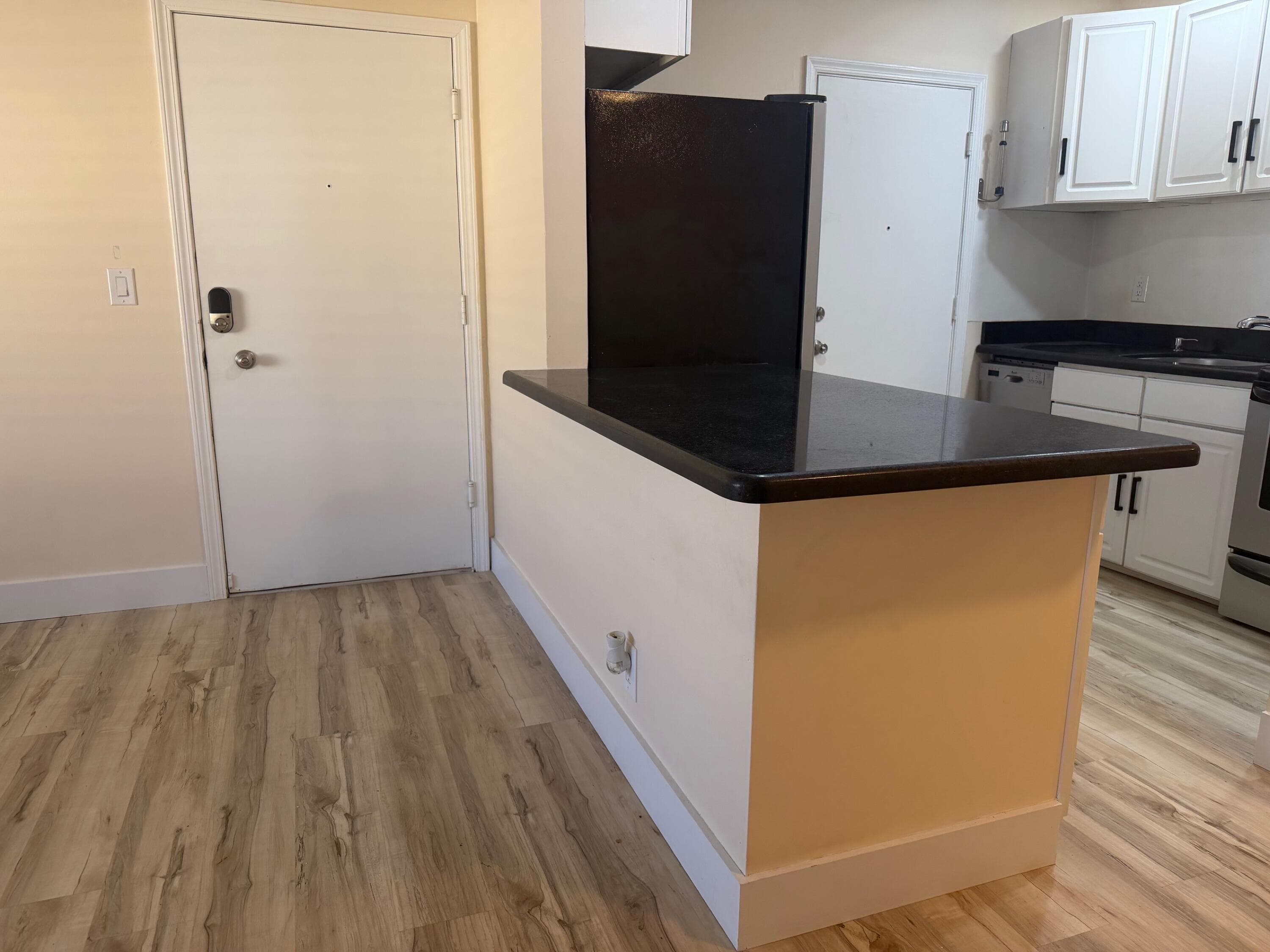 2230 NE 56th Place 209, Fort Lauderdale, FL 33308 — photo 2 of 22
