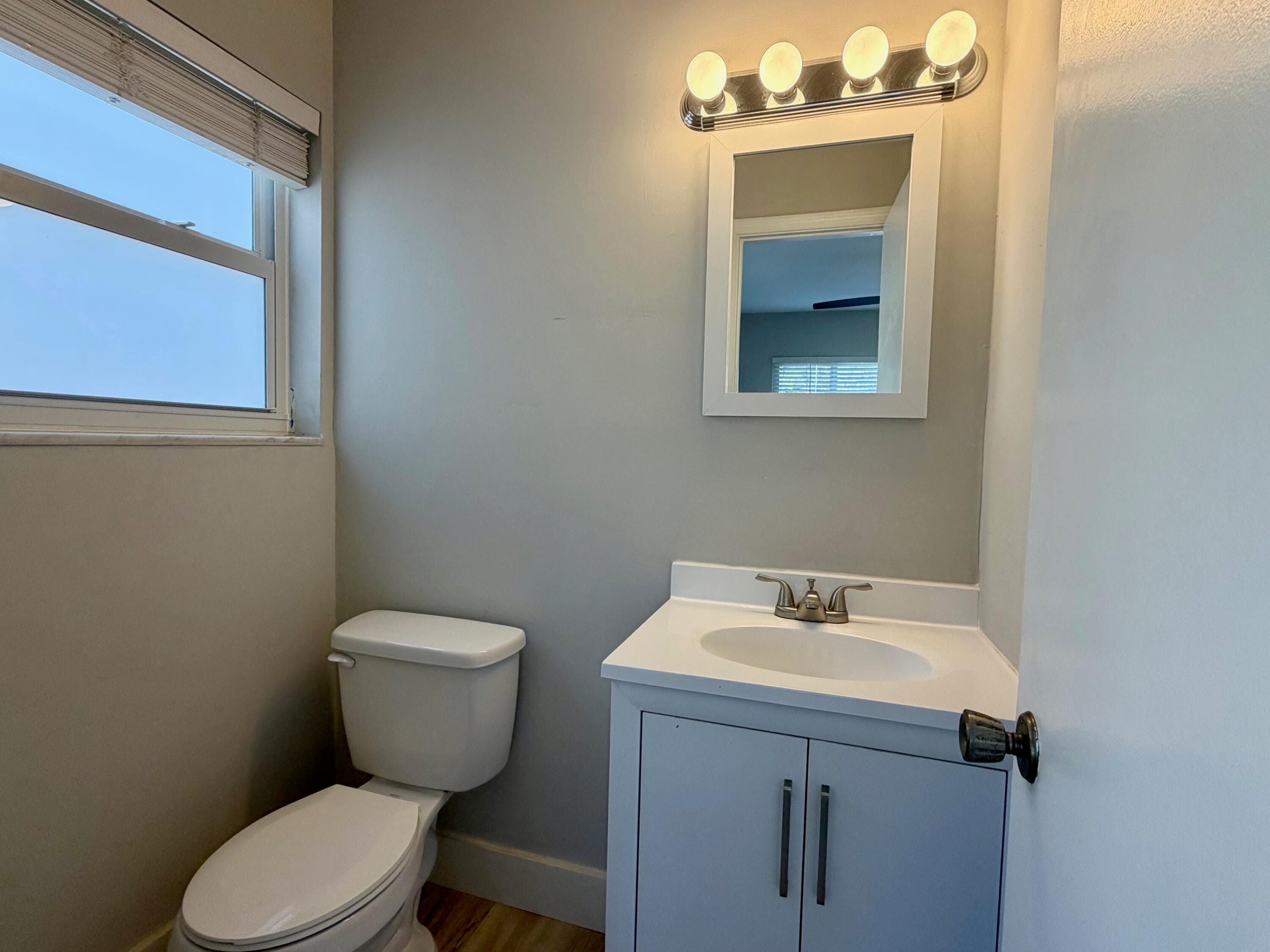2230 NE 56th Place 209, Fort Lauderdale, FL 33308 — photo 9 of 22