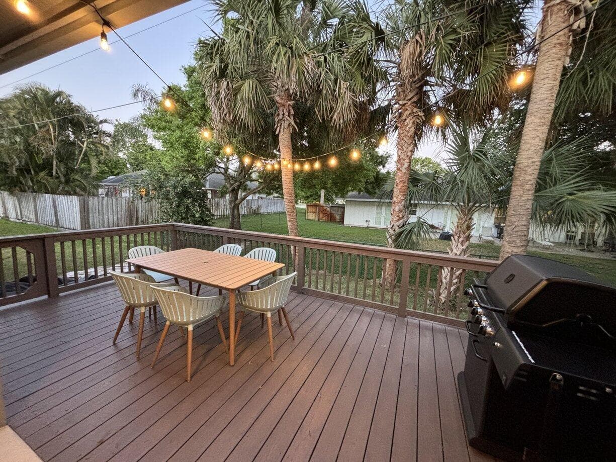 1330 28th Avenue, Vero Beach, FL 32960 — photo 20 of 22