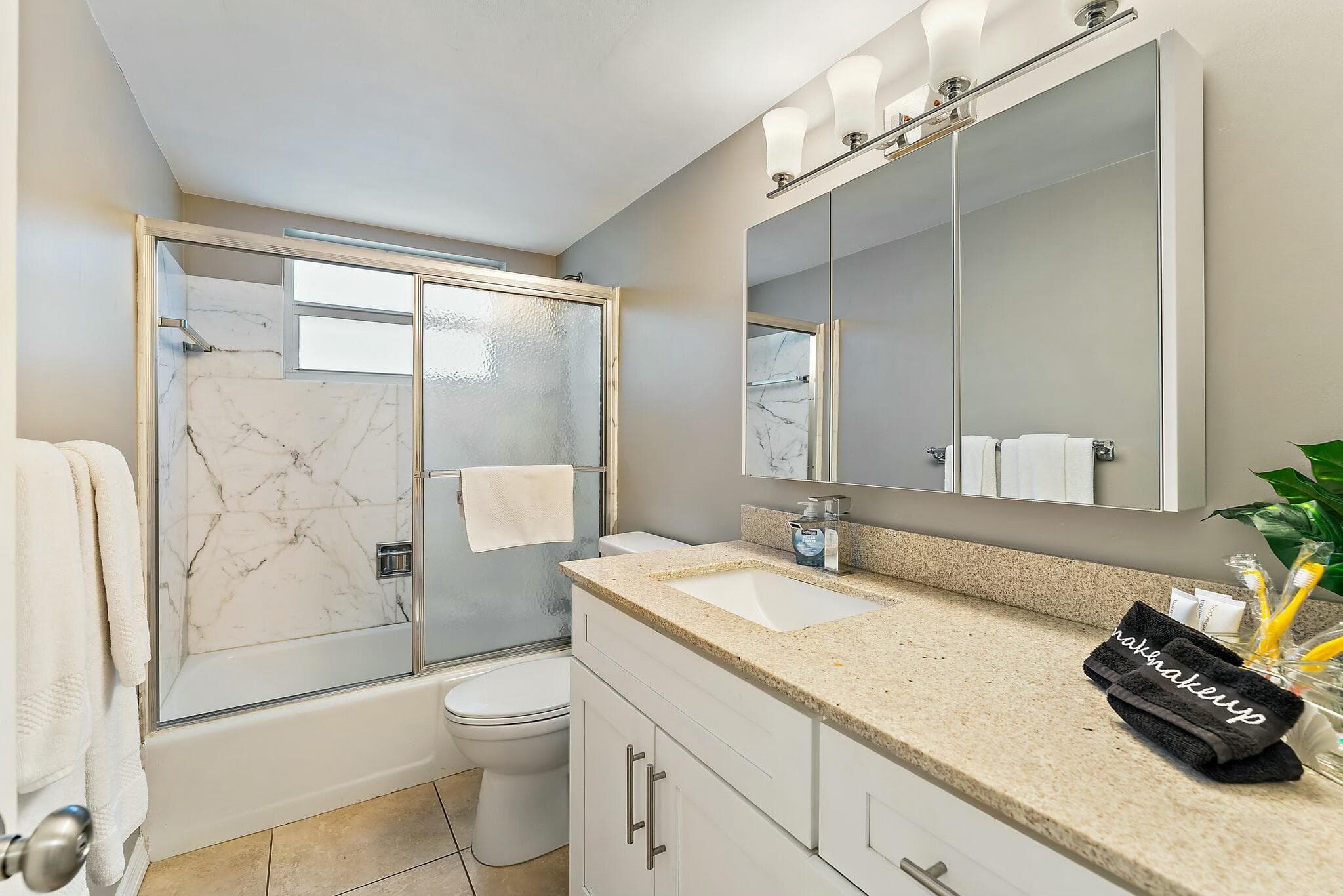 3036 Park Avenue, Riviera Beach, FL 33404 — photo 17 of 22
