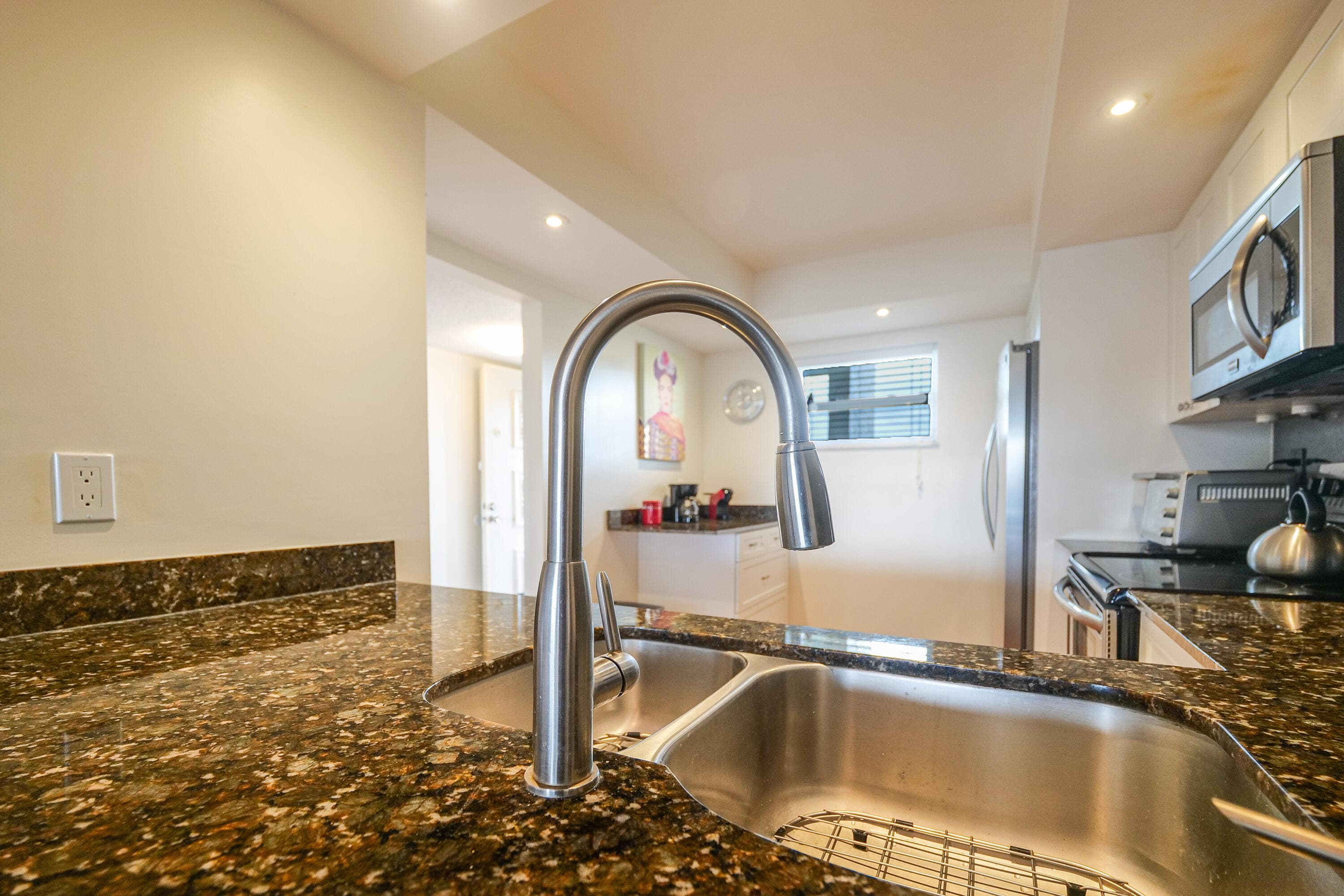 3930 Inverrary Boulevard 703-d, Lauderhill, FL 33319 — photo 18 of 63