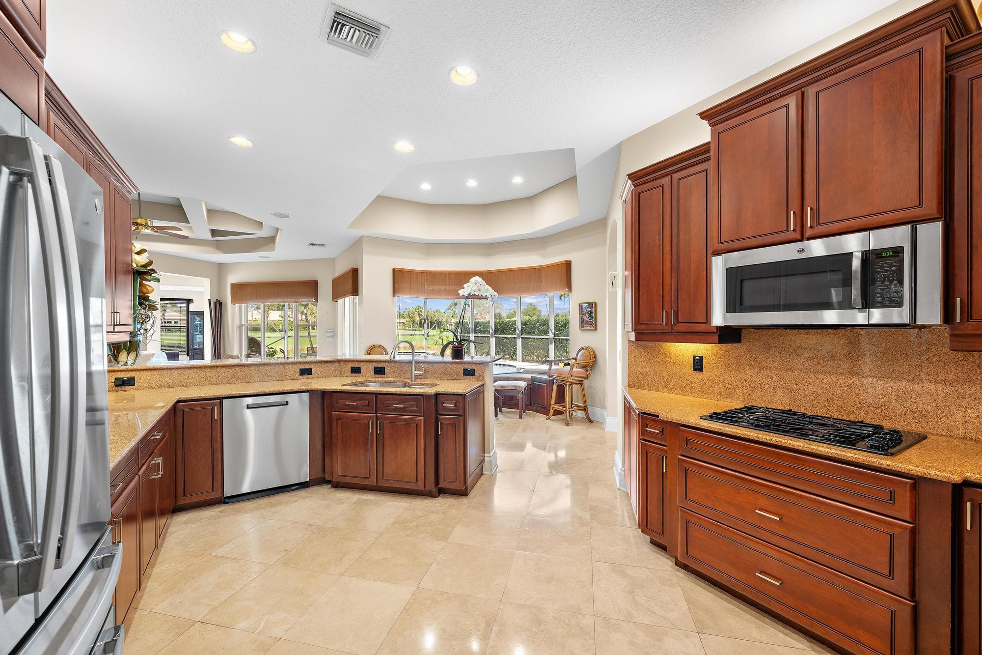 7011 Isla Vista Drive, West Palm Beach, FL 33412 — photo 10 of 59
