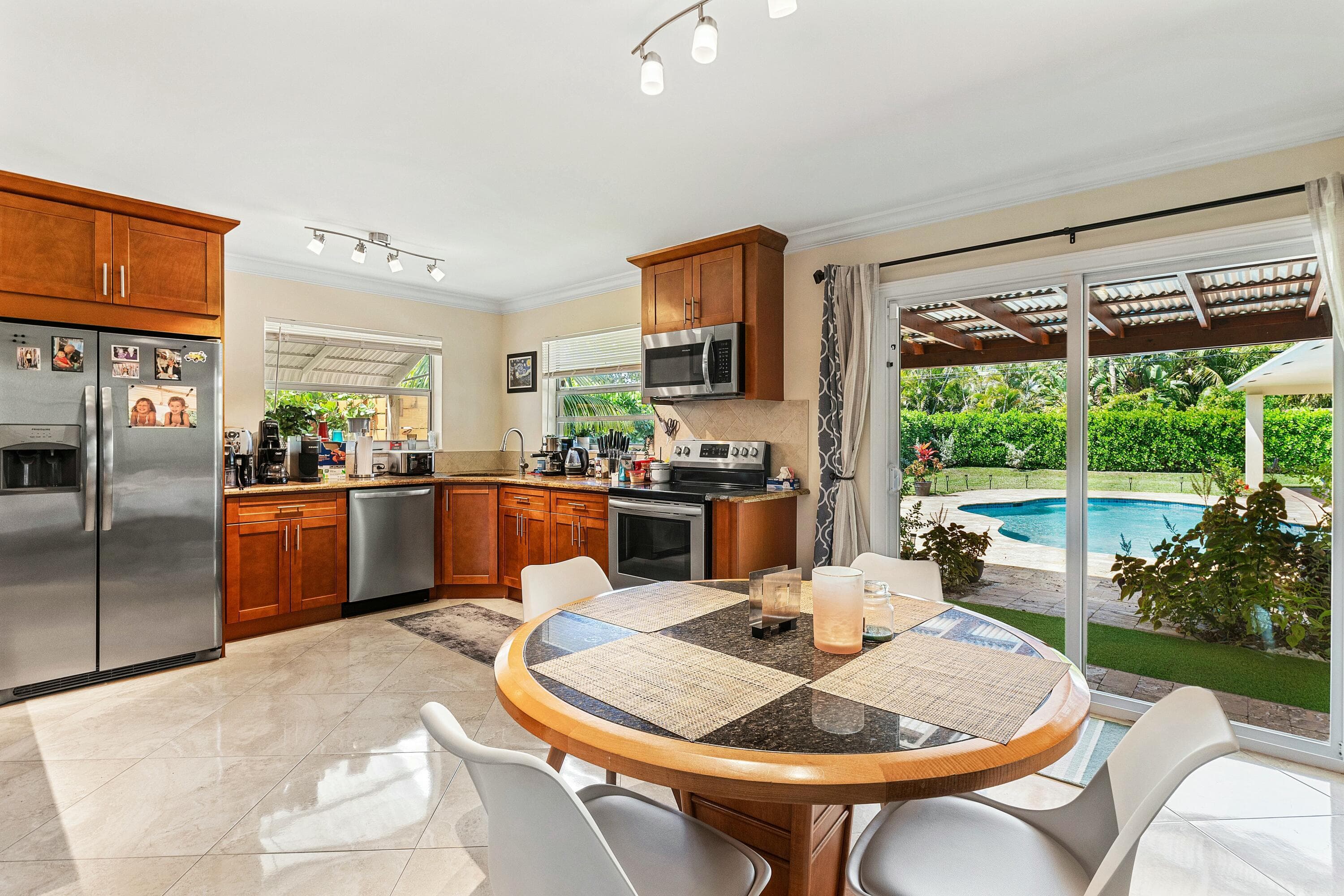 1650 NE 3rd Avenue, Delray Beach, FL 33444 — photo 10 of 27