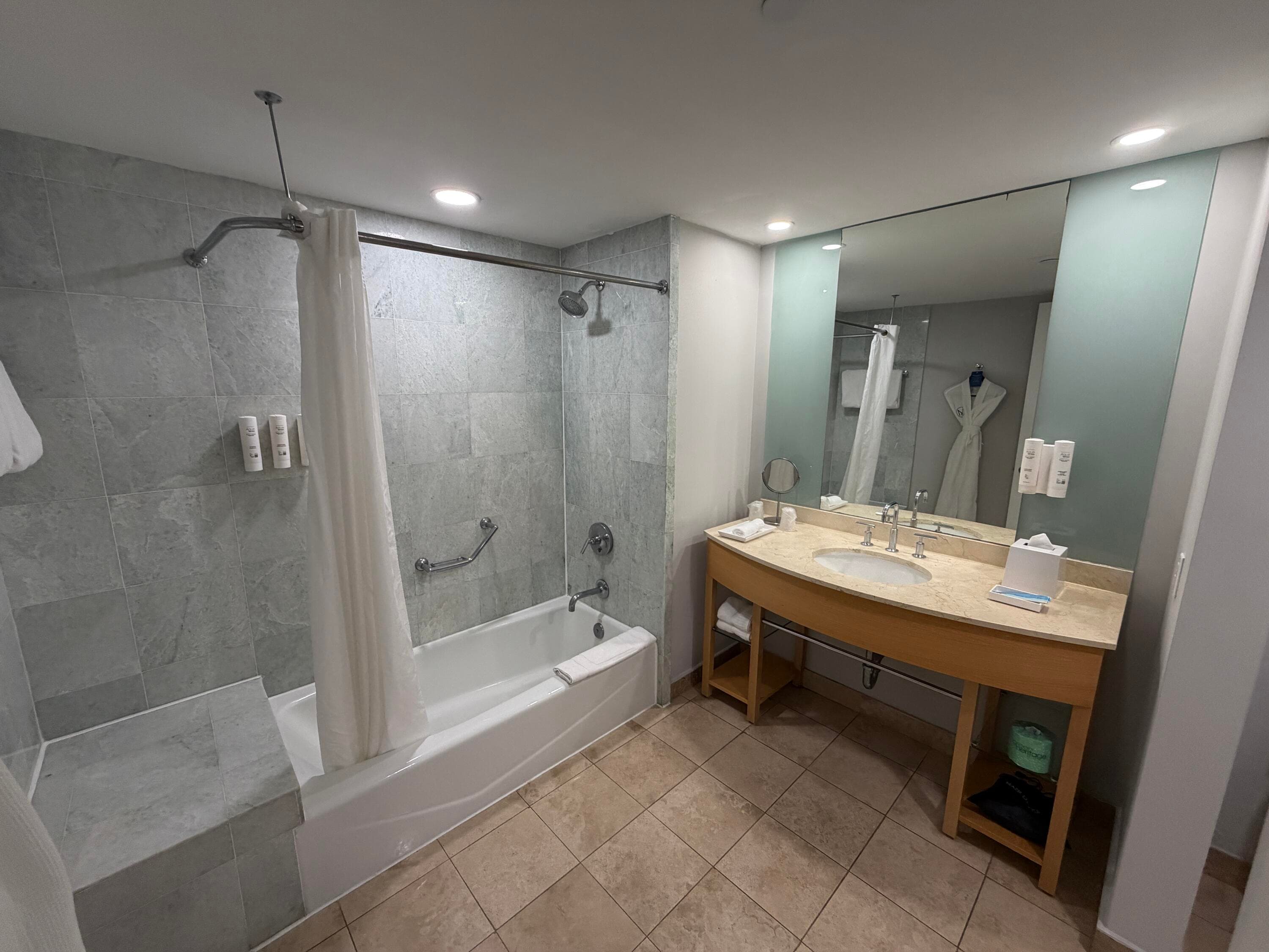 18683 Collins Avenue 2303, Sunny Isles Beach, FL 33160 — photo 11 of 28