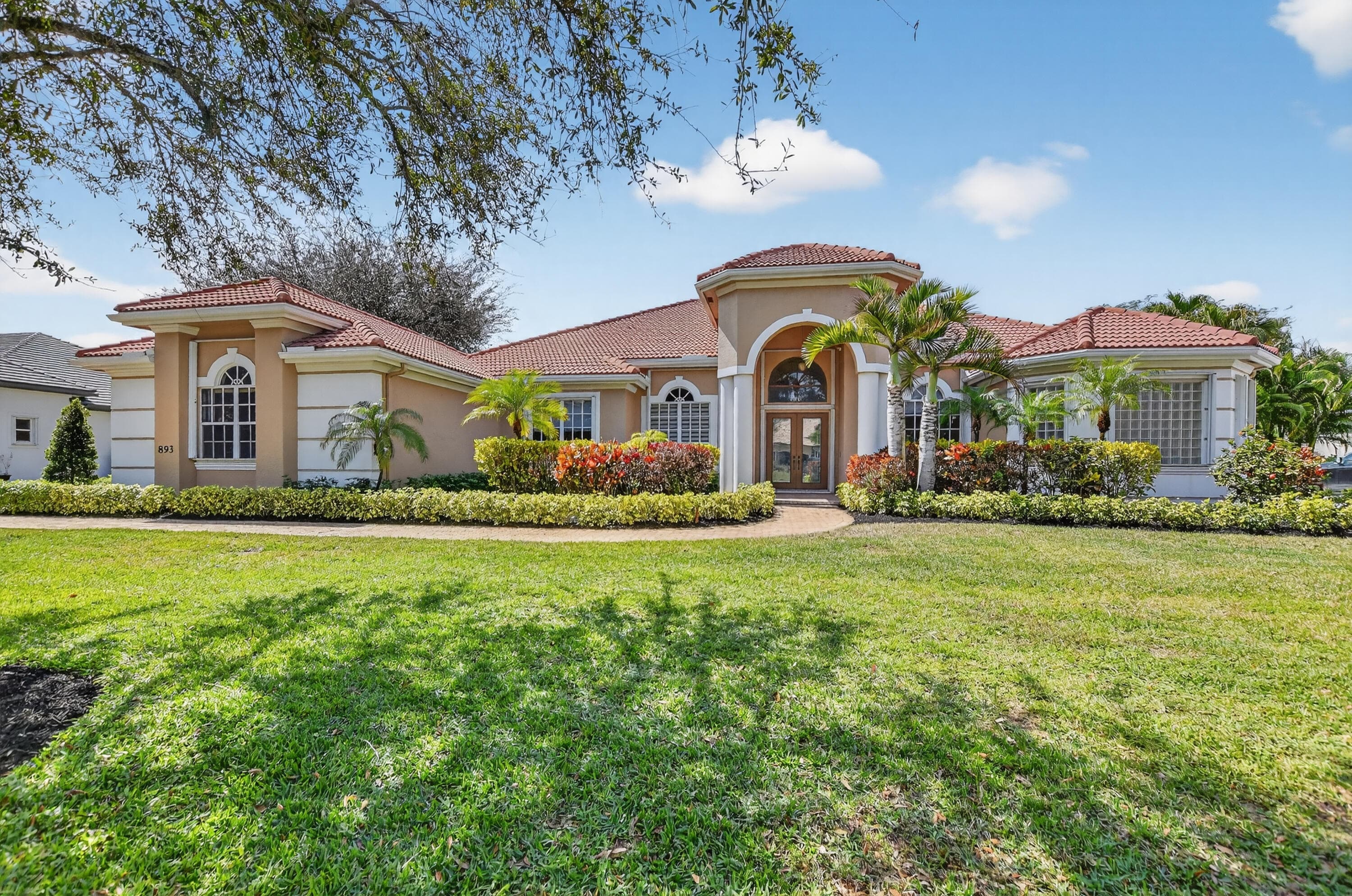 893 Forest Glen Lane, Wellington, FL 33414 — photo 1 of 45