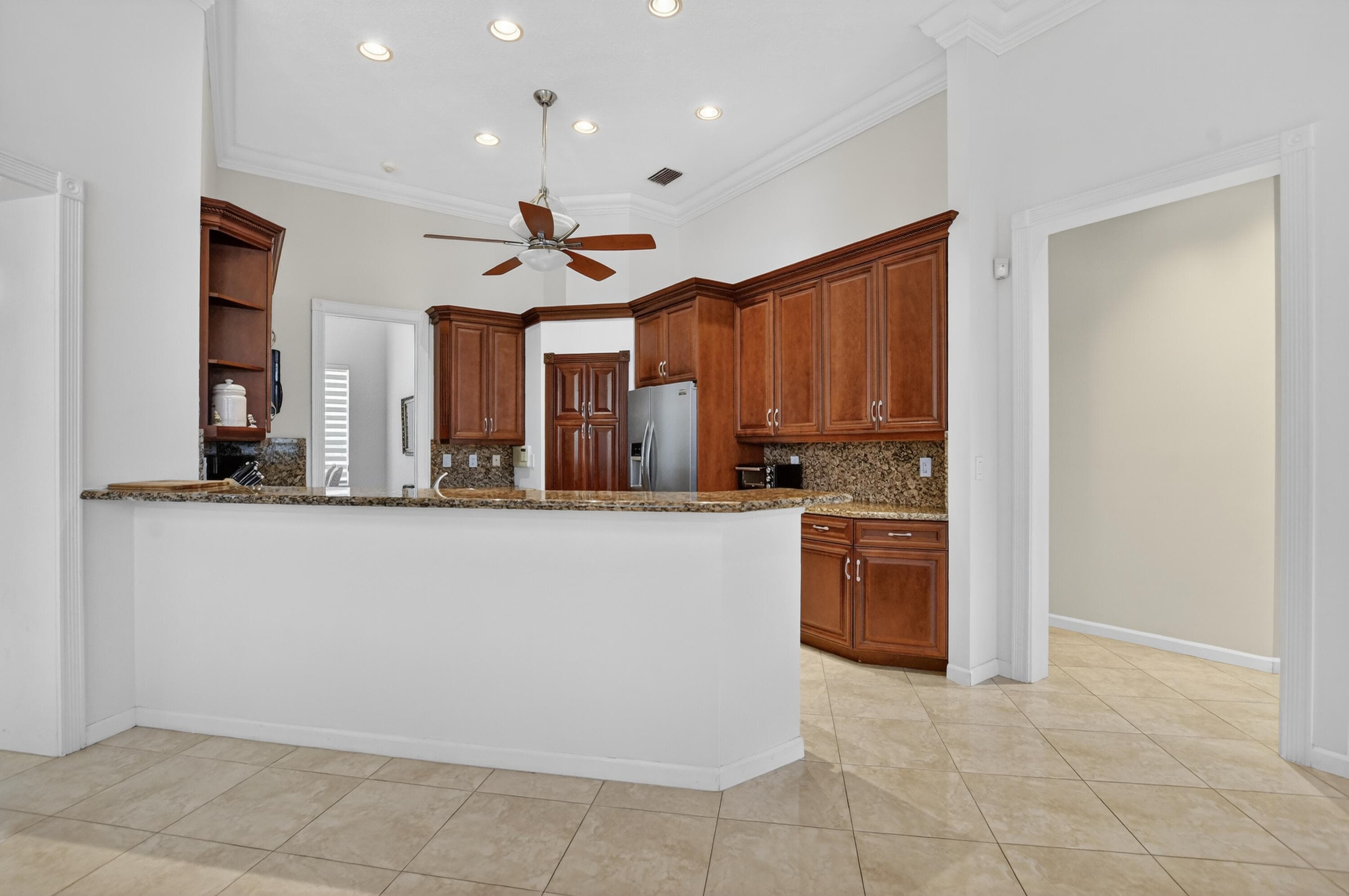 893 Forest Glen Lane, Wellington, FL 33414 — photo 10 of 45