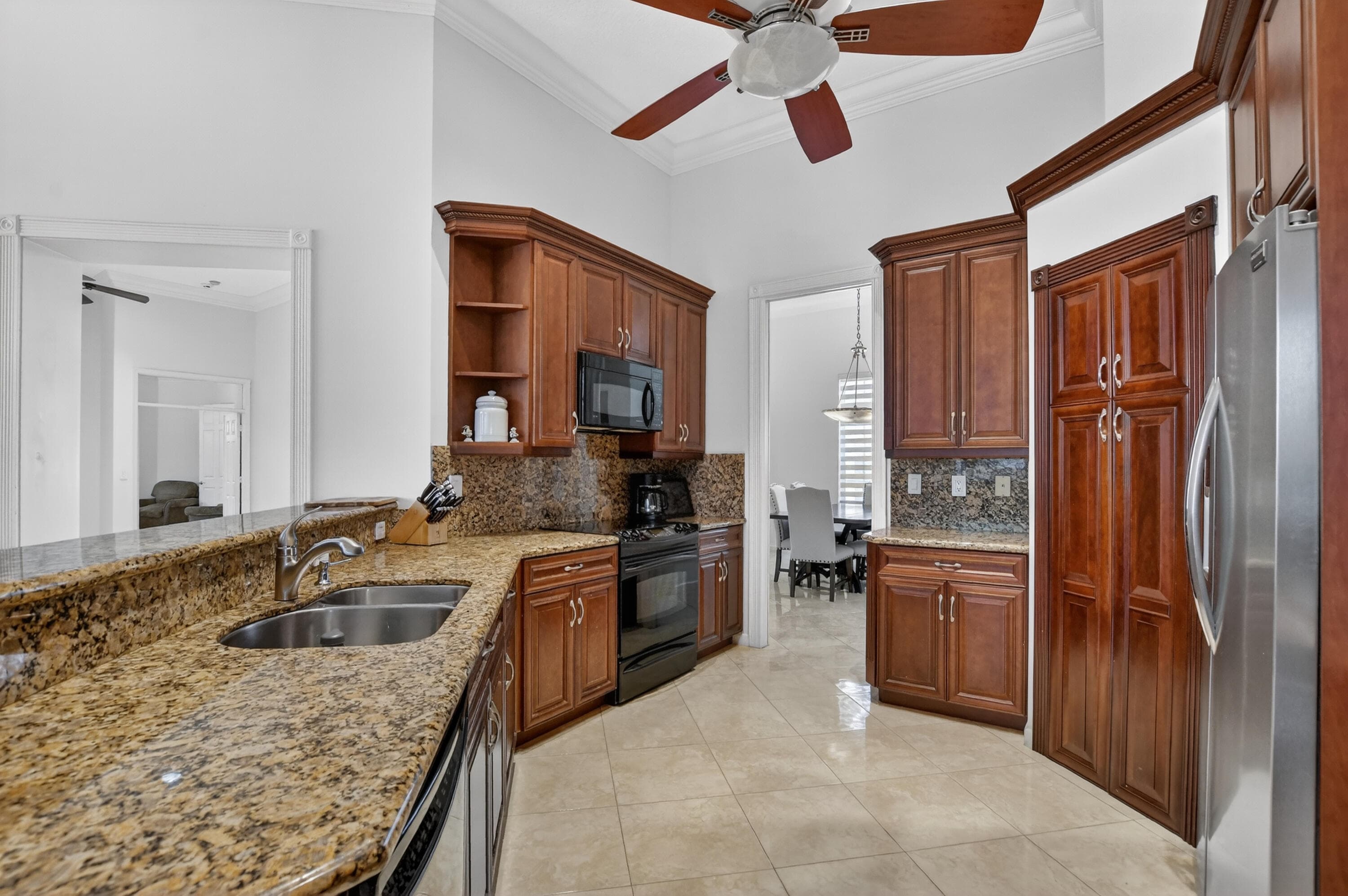 893 Forest Glen Lane, Wellington, FL 33414 — photo 12 of 45
