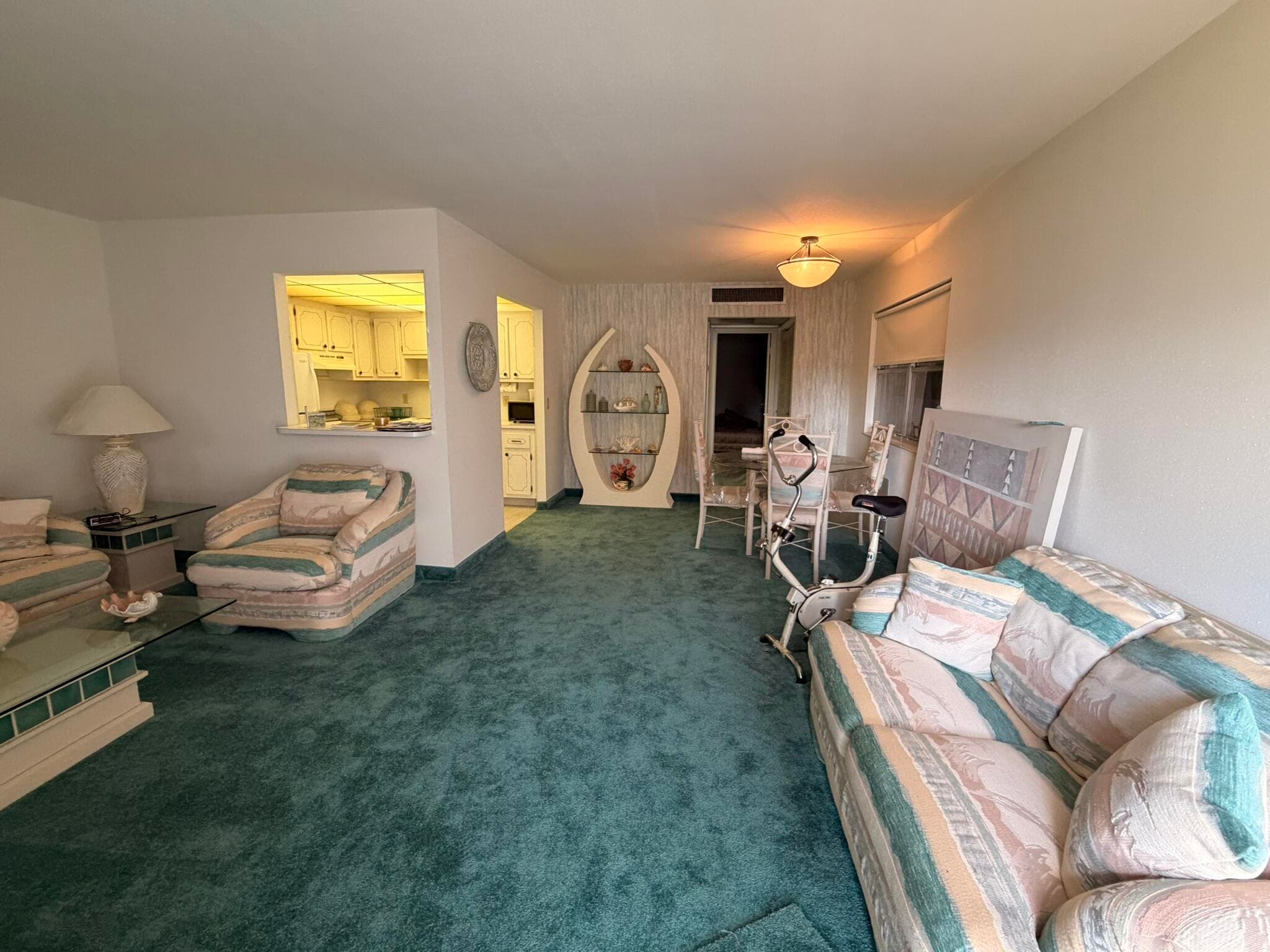 43 Valencia B, Delray Beach, FL 33446 — photo 11 of 23
