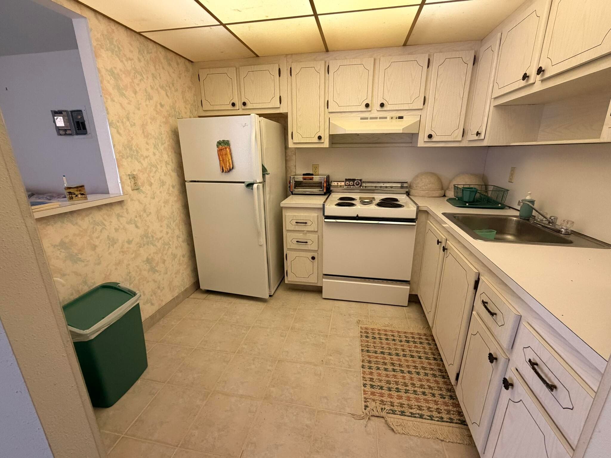 43 Valencia B, Delray Beach, FL 33446 — photo 12 of 23