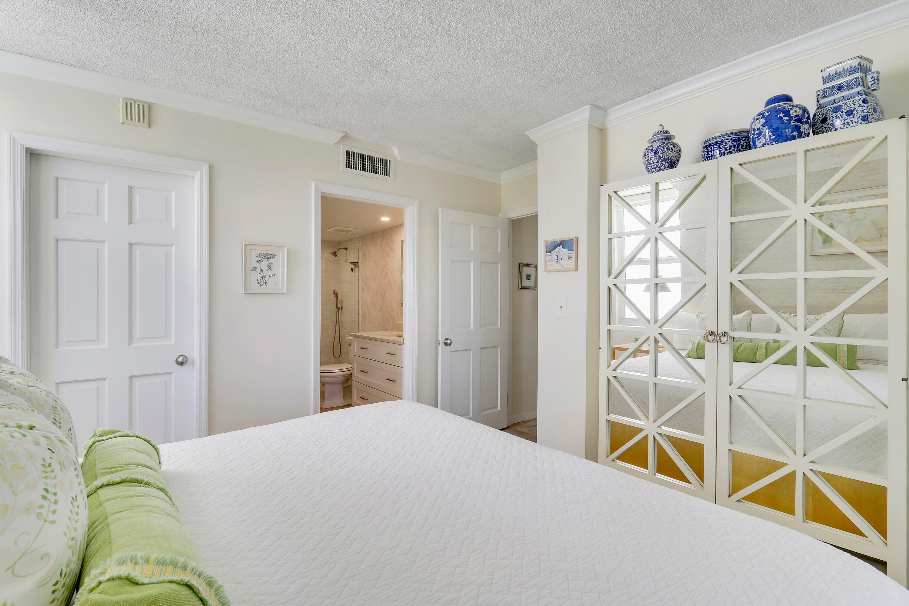 1801 S Flagler Drive 301, West Palm Beach, FL 33401 — photo 22 of 56