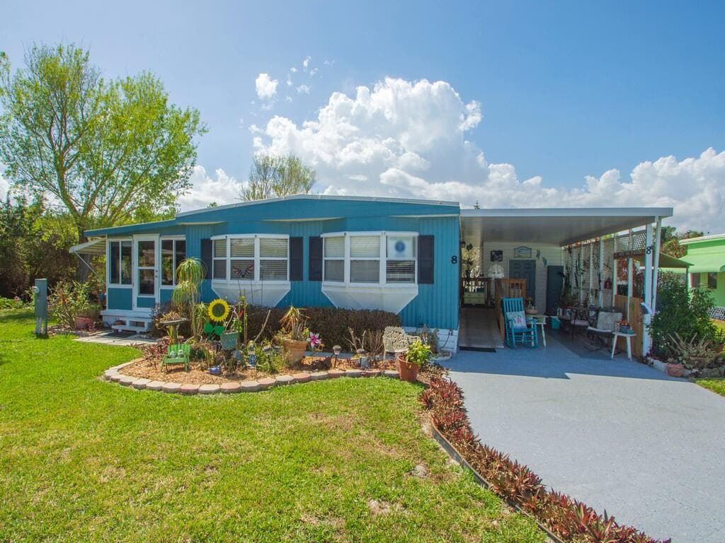 8 Santa Fe Lane, Port St. Lucie, FL 34952 — photo 2 of 26
