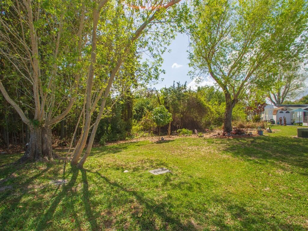 8 Santa Fe Lane, Port St. Lucie, FL 34952 — photo 5 of 26