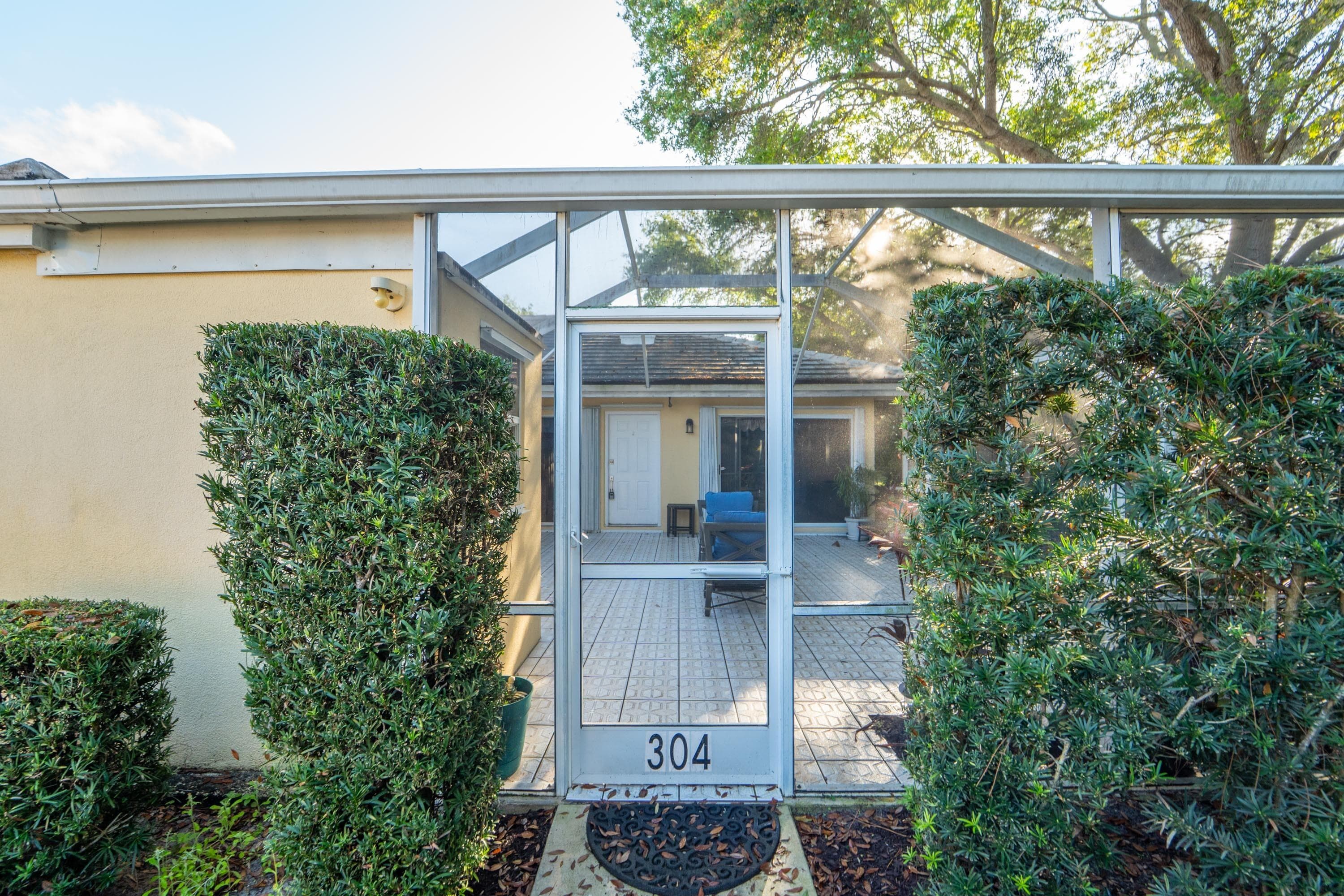 304 Sun Terrace Court, Palm Beach Gardens, FL 33403 — photo 8 of 33