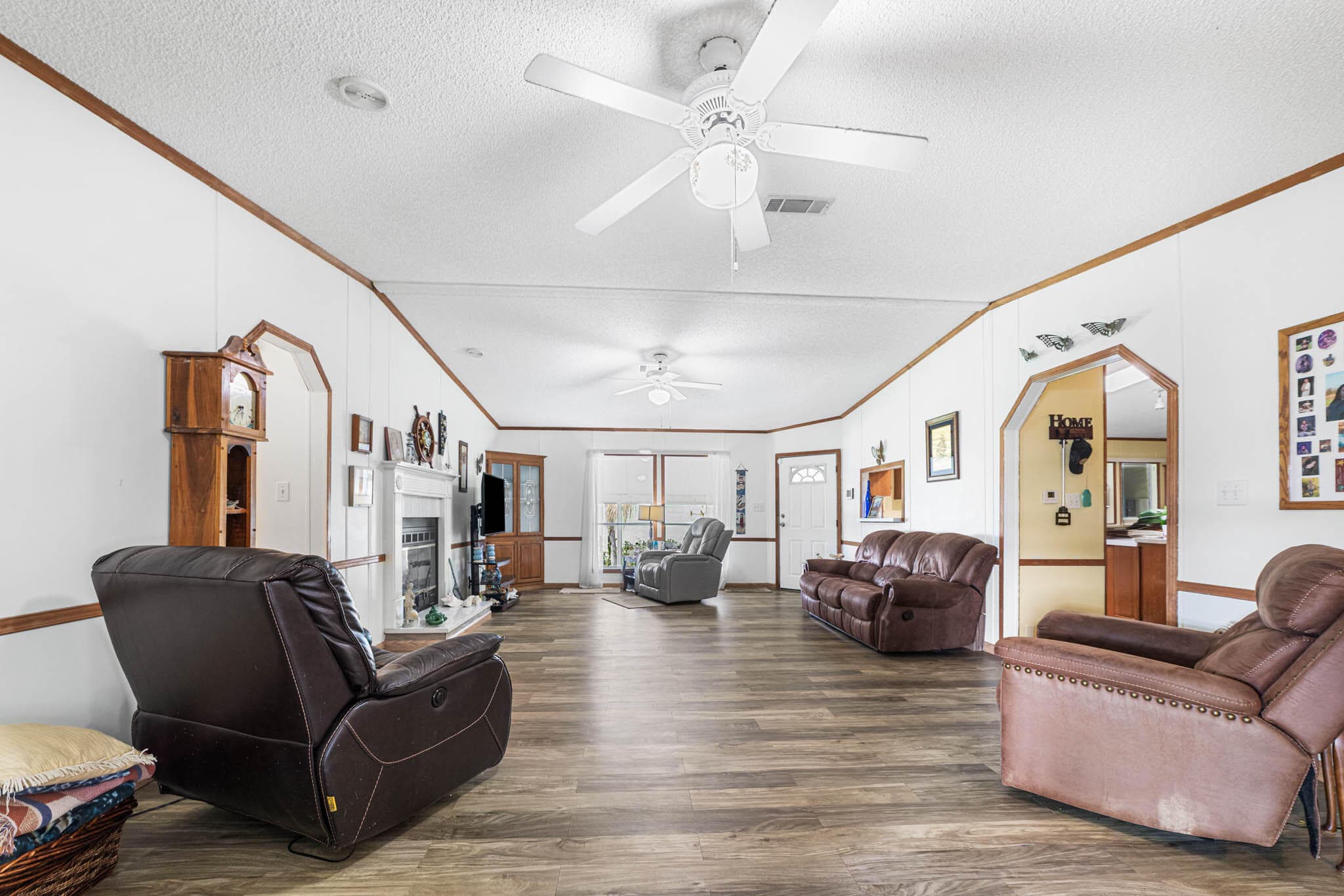 2423 SE 34th Lane, Okeechobee, FL 34974 — photo 10 of 82