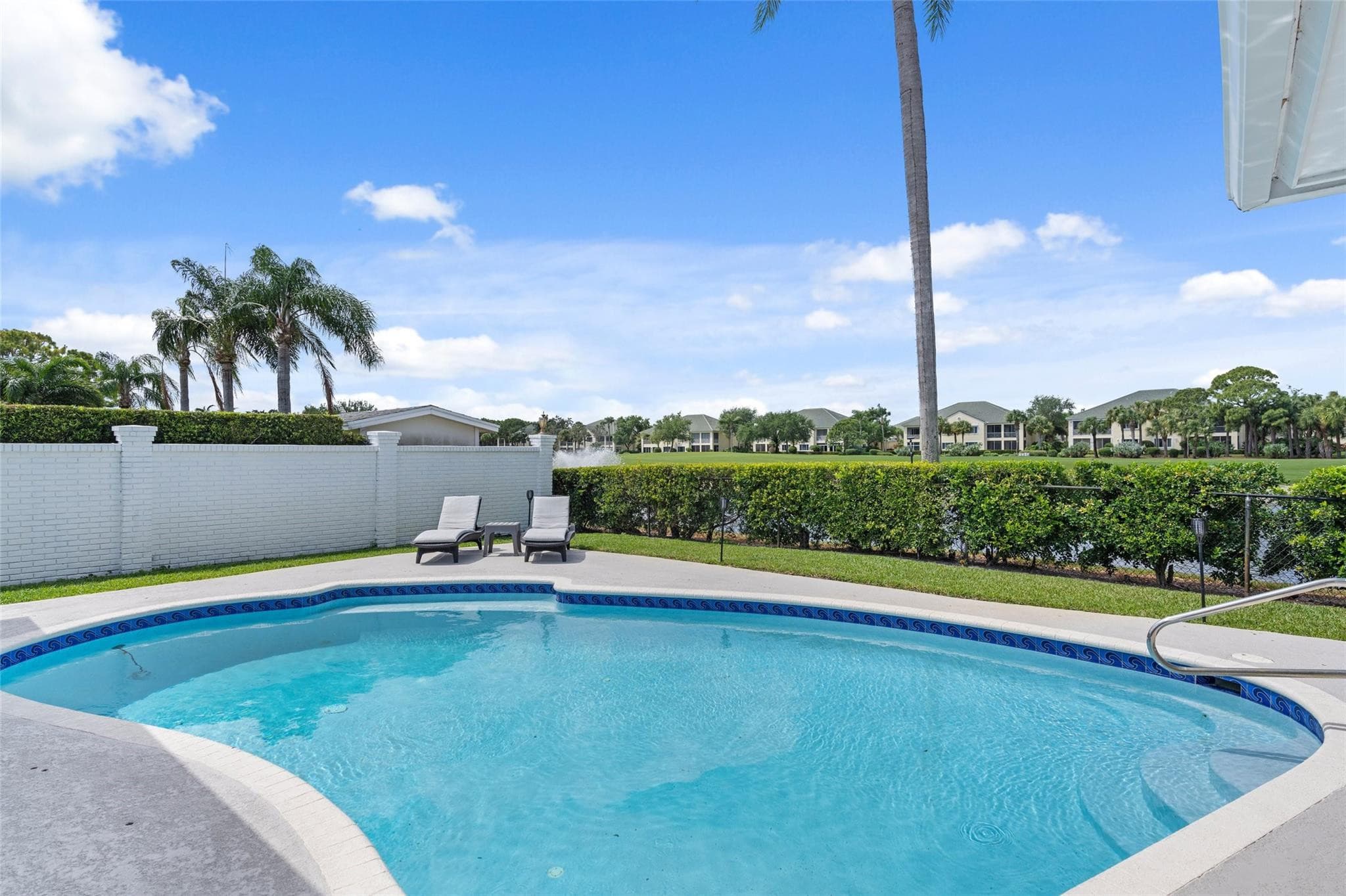 9010 Gardens Glen Circle, Palm Beach Gardens, FL 33418 — photo 25 of 60