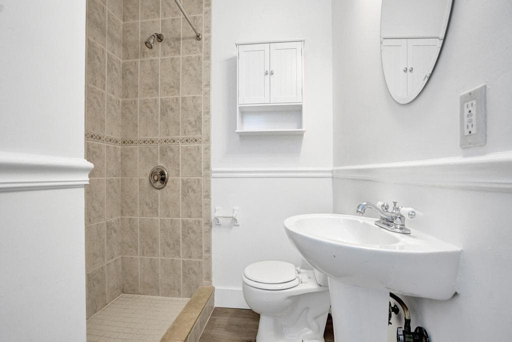 1506 Cleveland Street, Hollywood, FL 33020 — photo 15 of 30