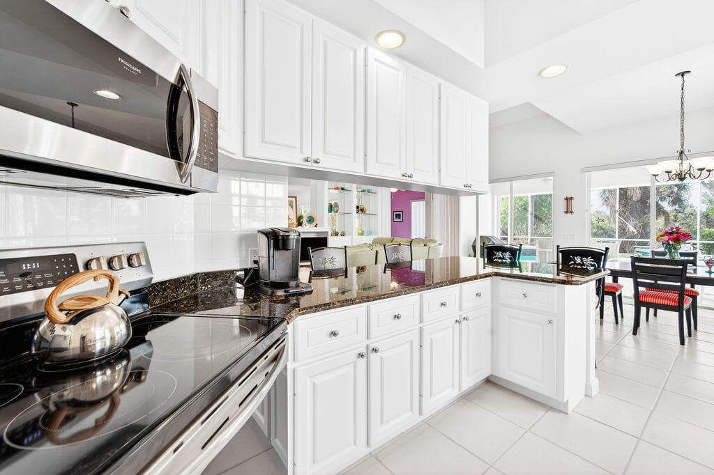 8944 SE Hawks Nest Court, Hobe Sound, FL 33455 — photo 18 of 65