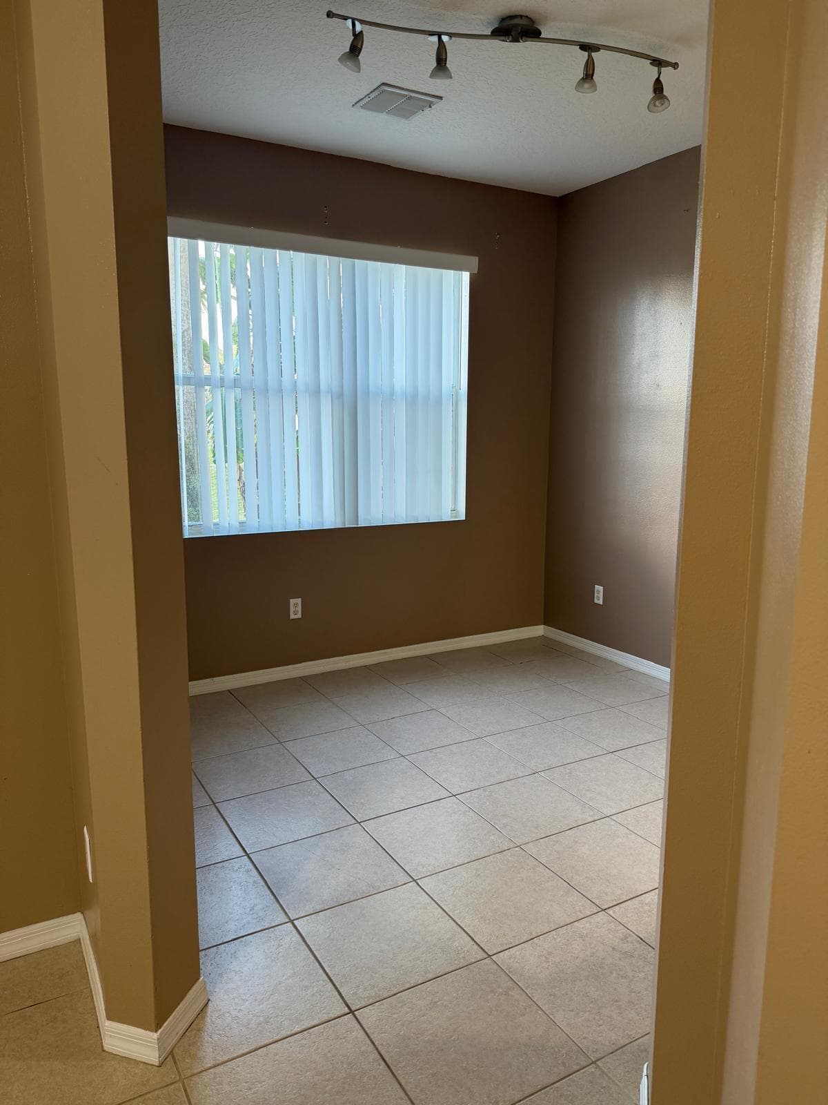1510 Seminole Palms Drive, Greenacres, FL 33463 — photo 6 of 24
