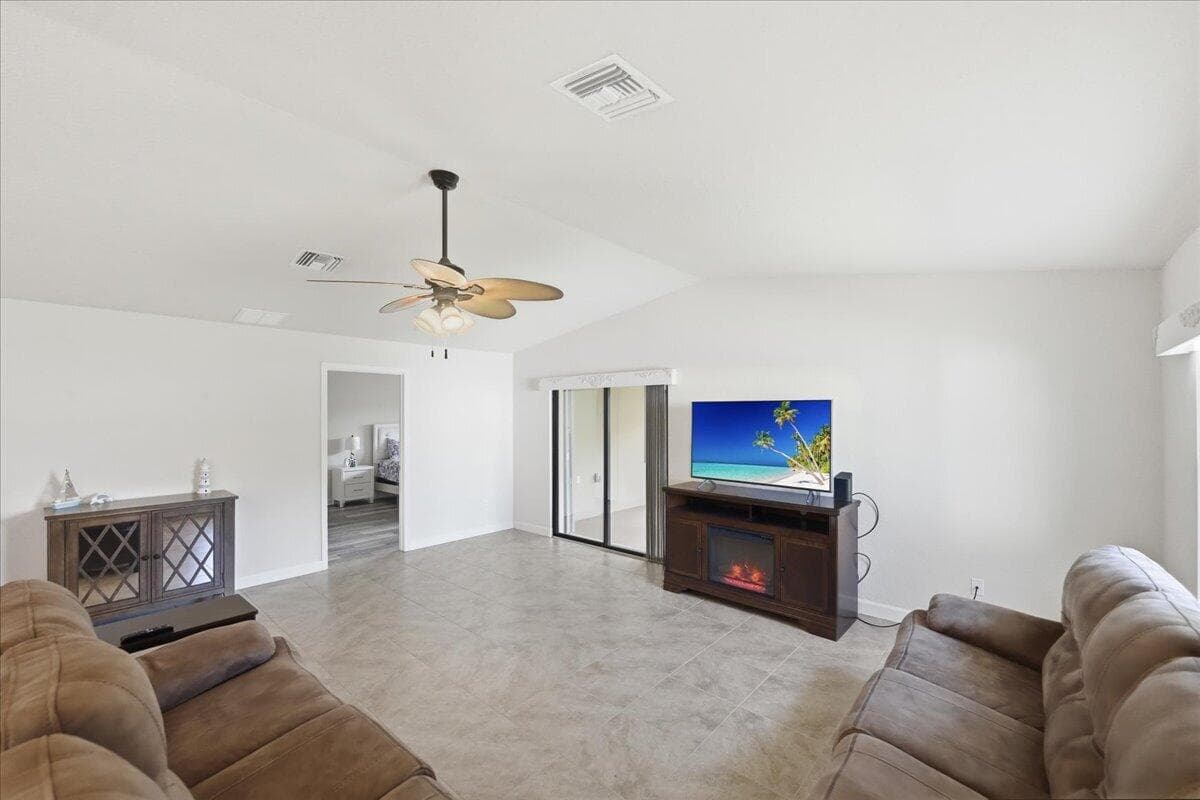 44 Grande Vista Way, Port St. Lucie, FL 34952 — photo 14 of 39